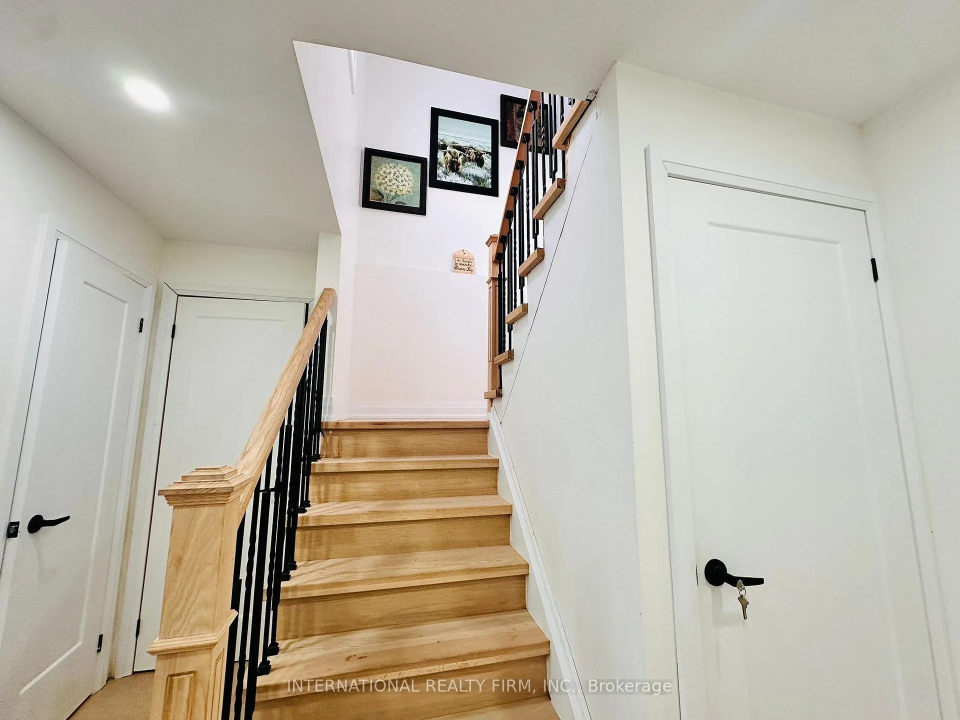 Photo 12 of 4 Joshua Court, Brampton, Northgate — HOMEH