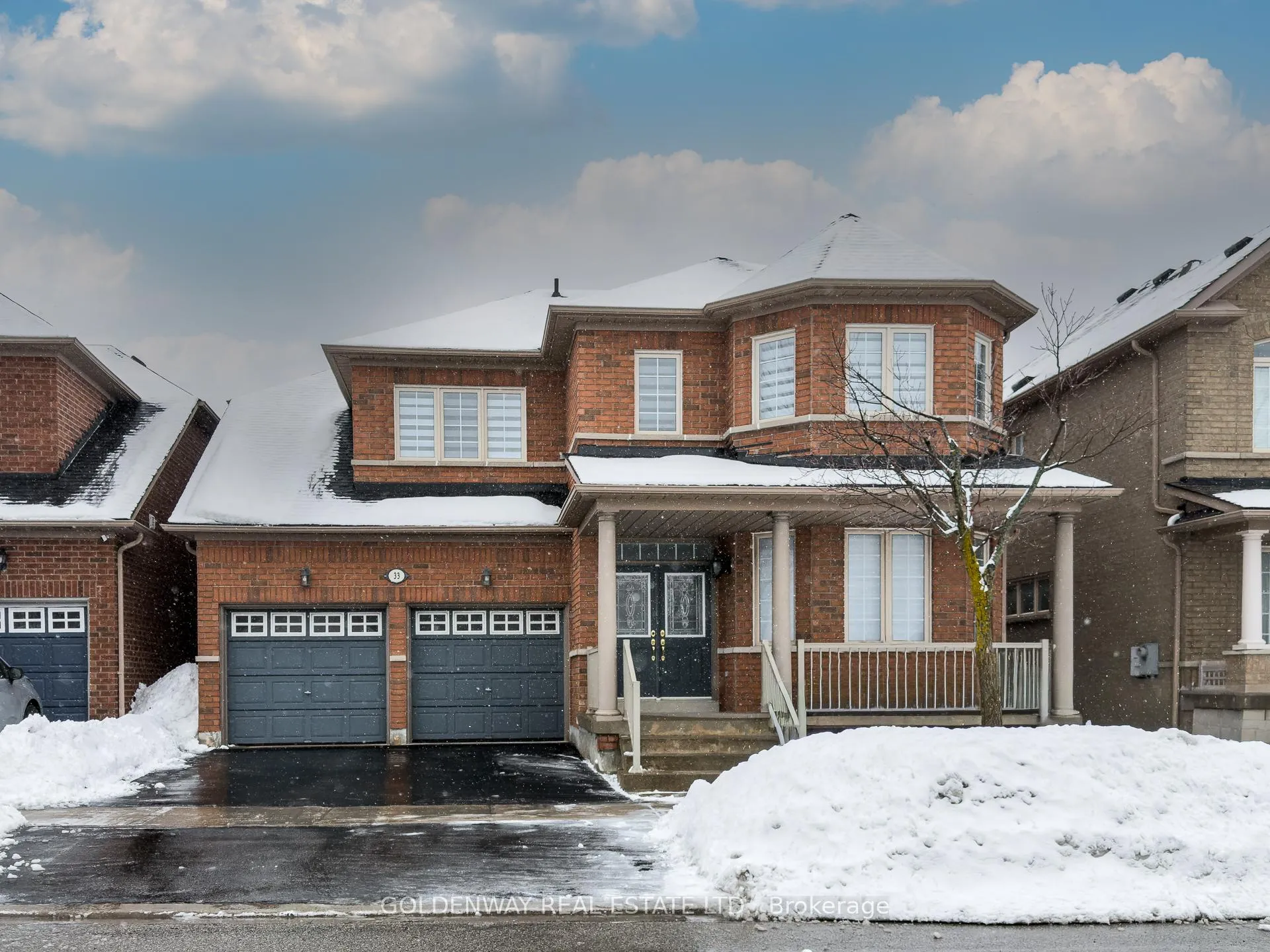 Photo 1 of 33 Nichols Boulevard, Markham, Cachet — HOMEH