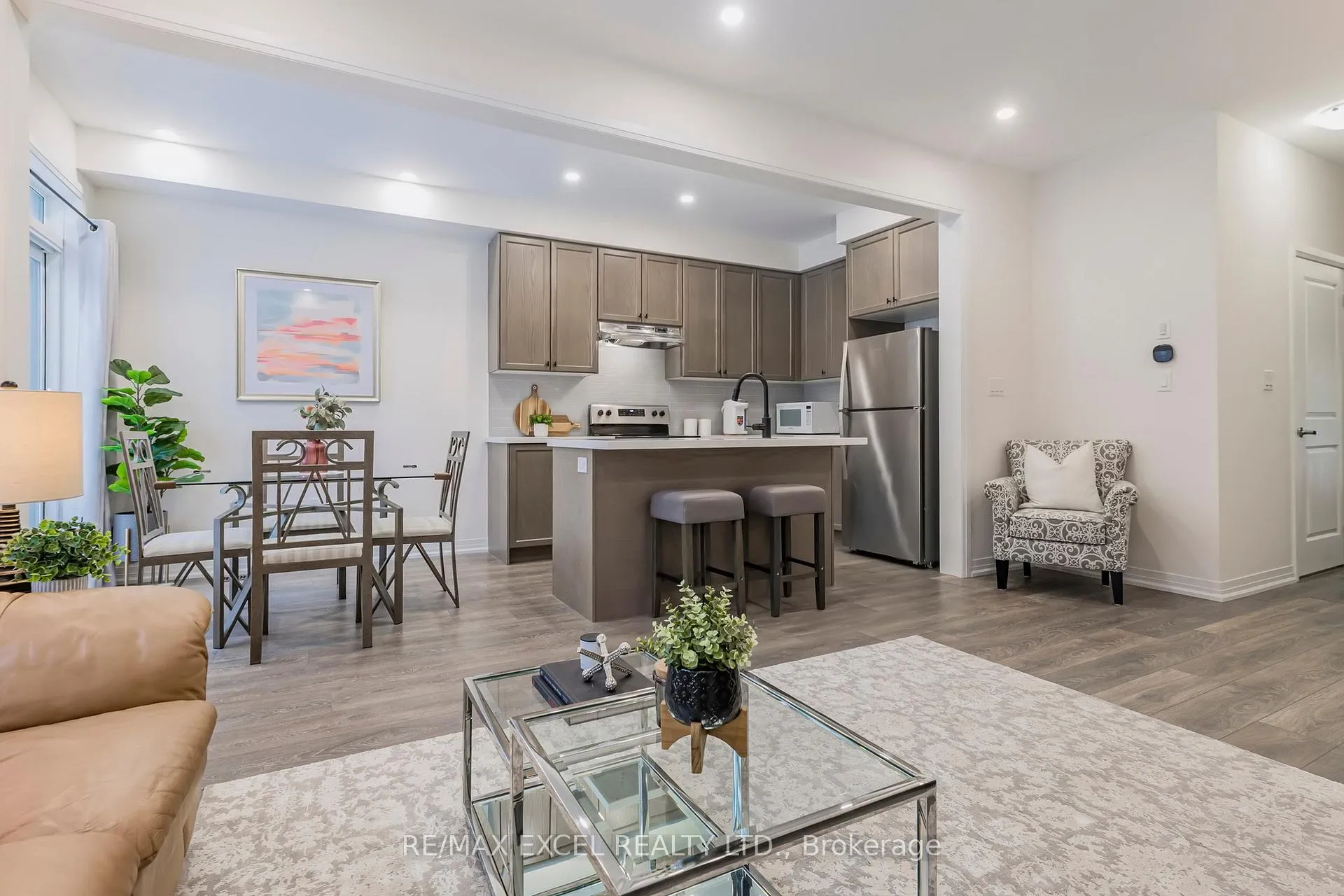 Photo 10 of 2614 Hibiscus Drive, Pickering, Rural Pickering — HOMEH