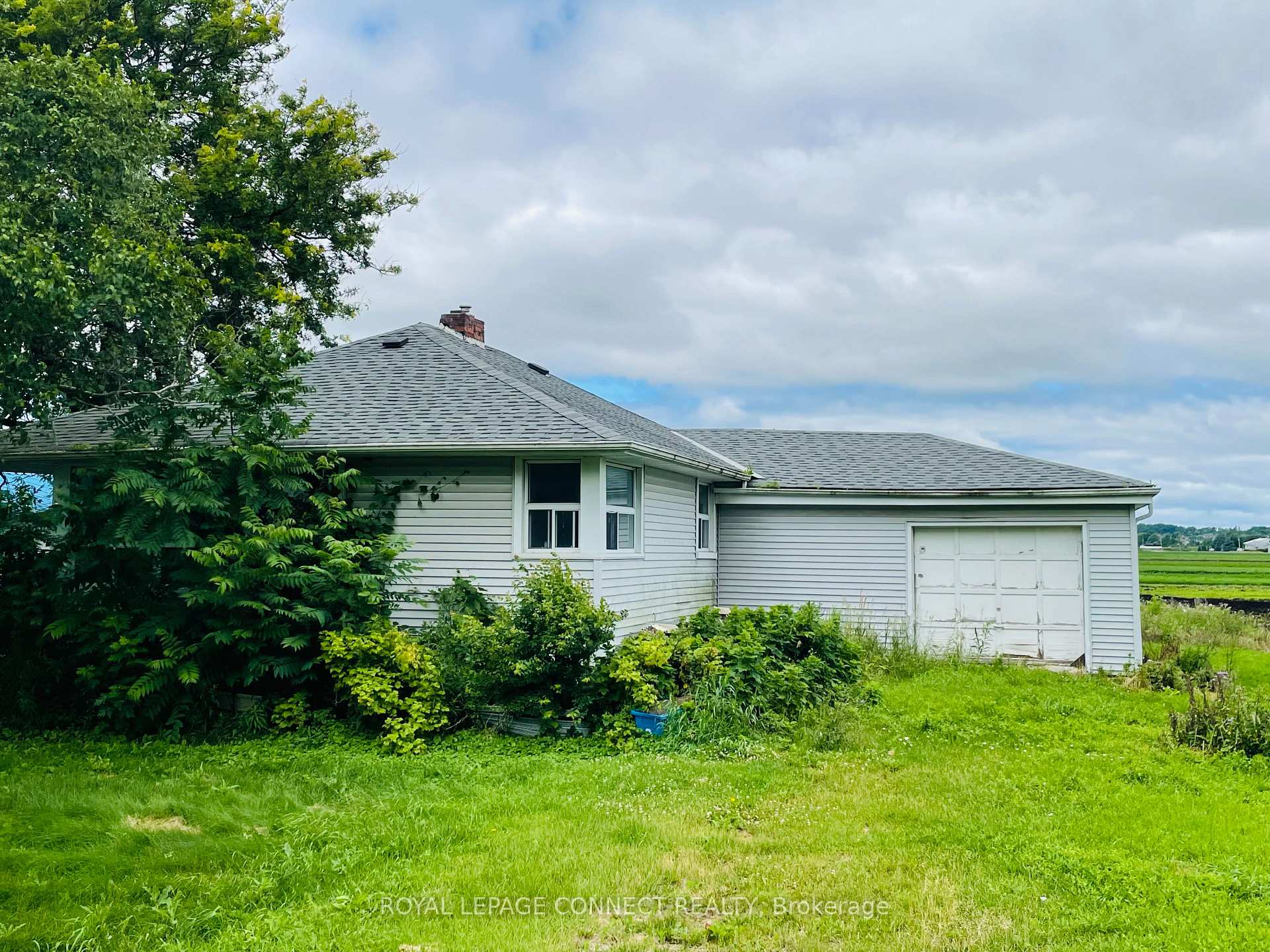 Photo 13 of 19470 Dufferin Street, King, Rural King — HOMEH