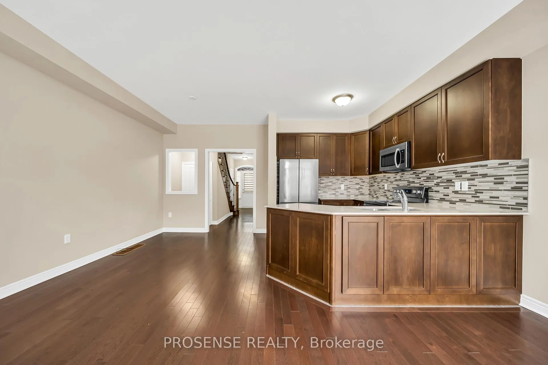 Photo 13 of 148 Finegan Circle, Brampton, Northwest Brampton — HOMEH