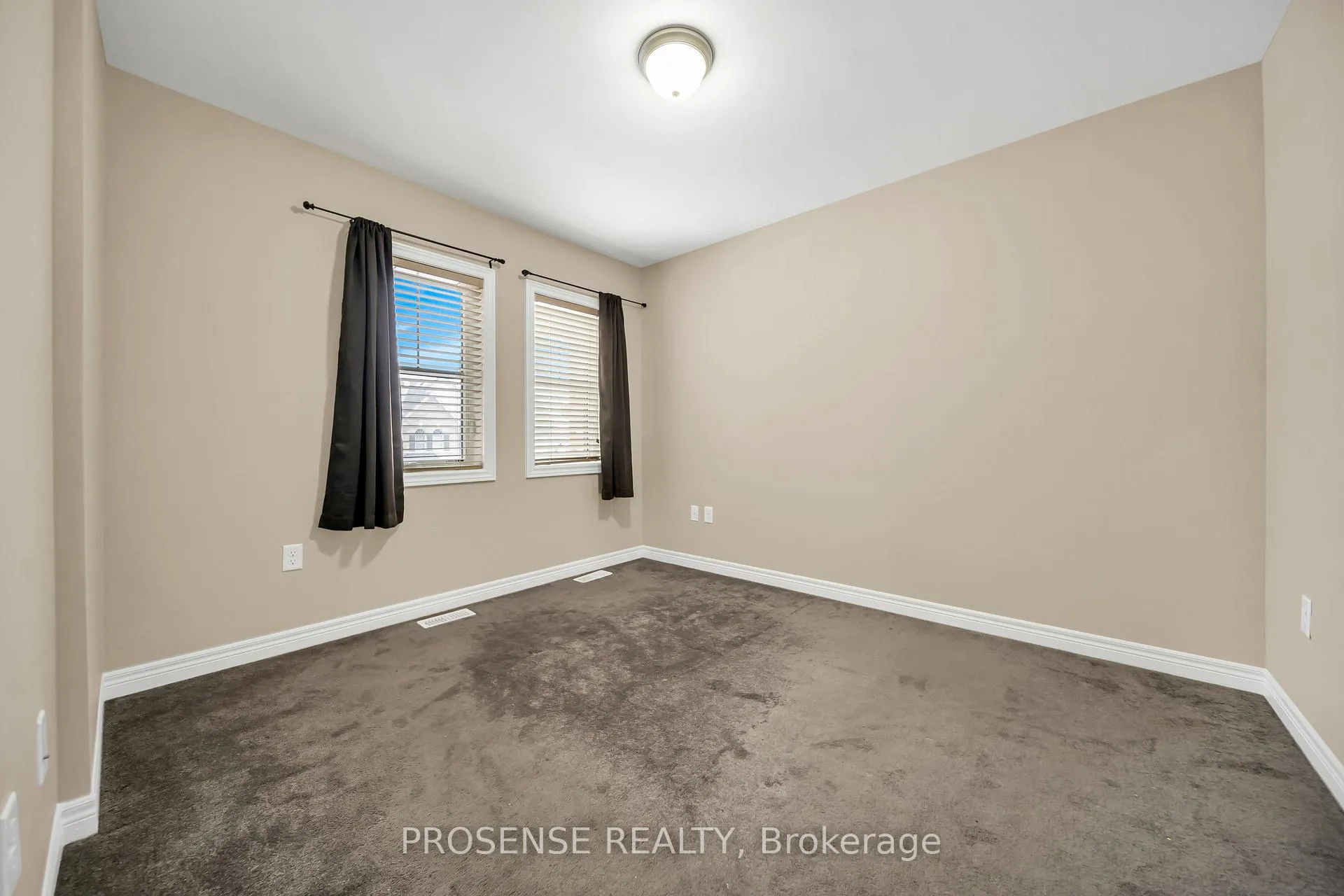 Photo 26 of 148 Finegan Circle, Brampton, Northwest Brampton — HOMEH