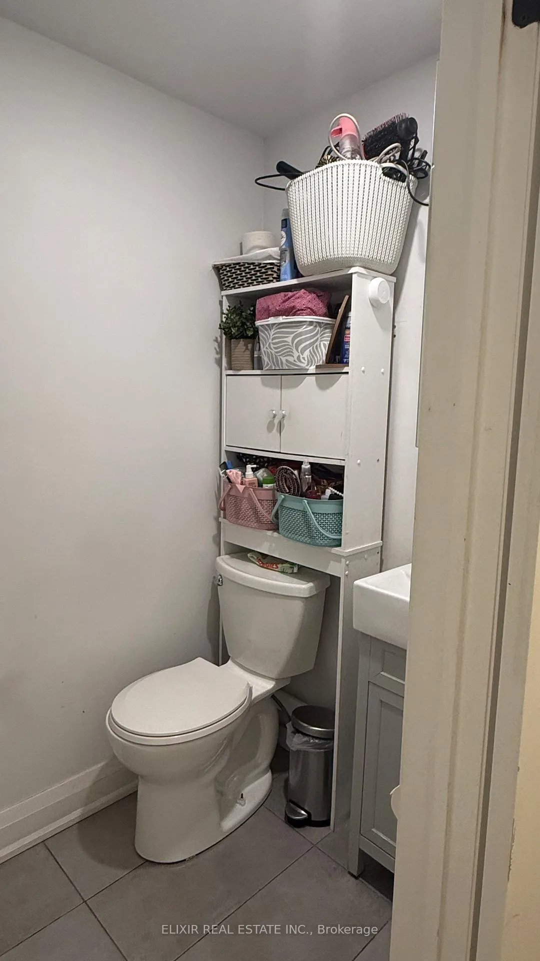 Photo 7 of Unit Basement, 147 Lansdowne Avenue, Toronto, Roncesvalles — HOMEH