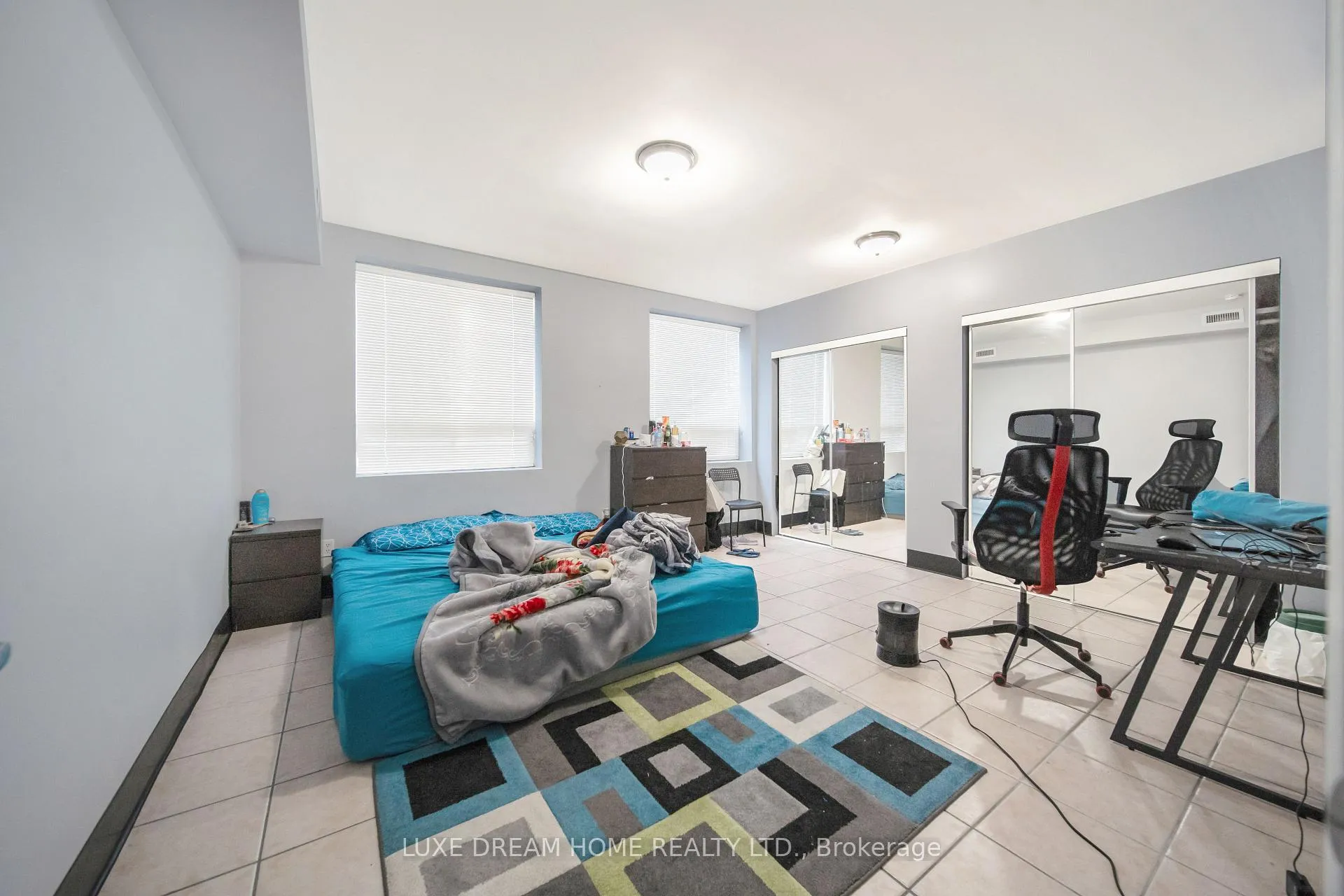 Photo 10 of 844 Dundas Street W, Toronto, Trinity-Bellwoods — HOMEH