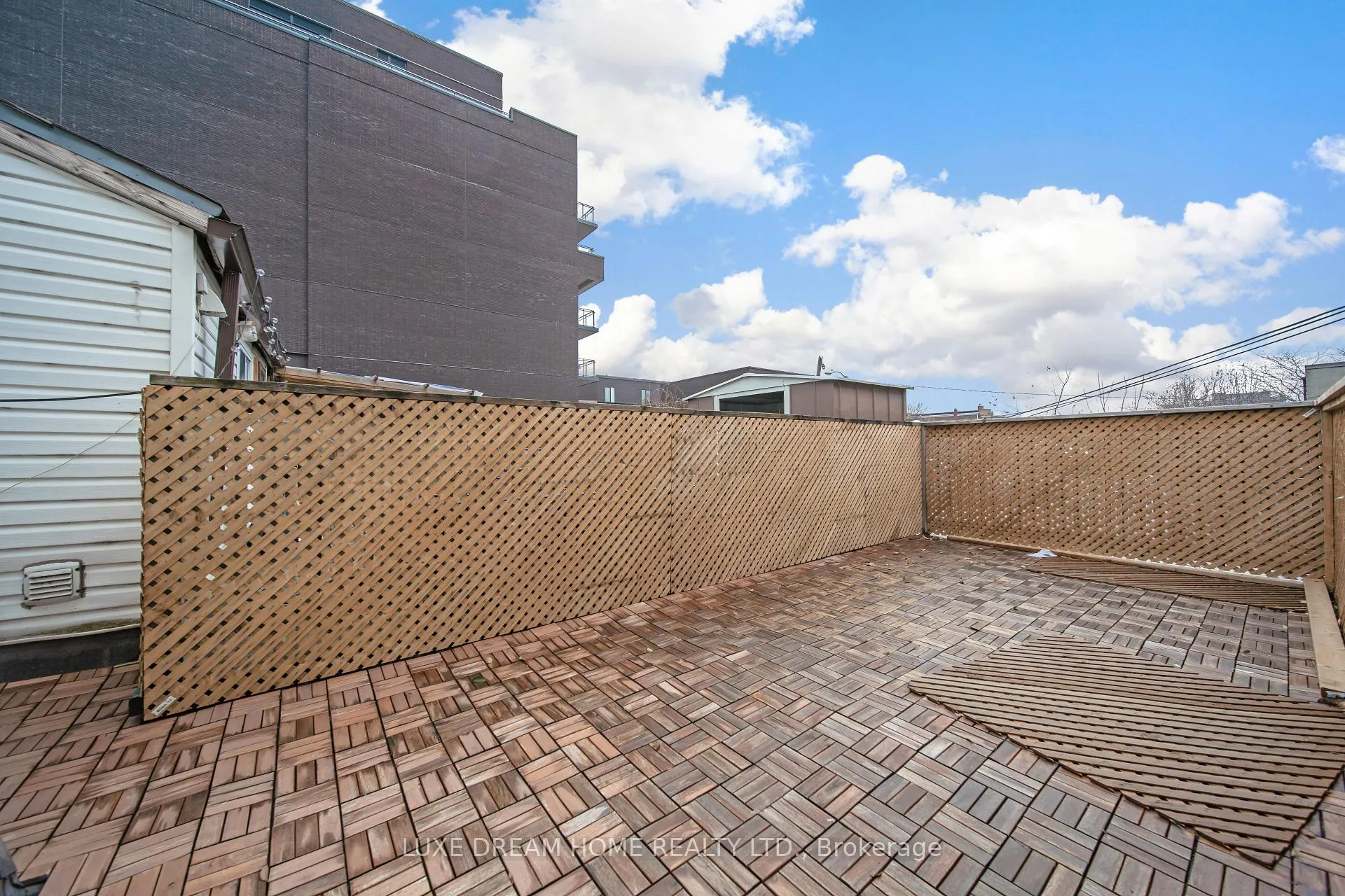 Photo 14 of 844 Dundas Street W, Toronto, Trinity-Bellwoods — HOMEH