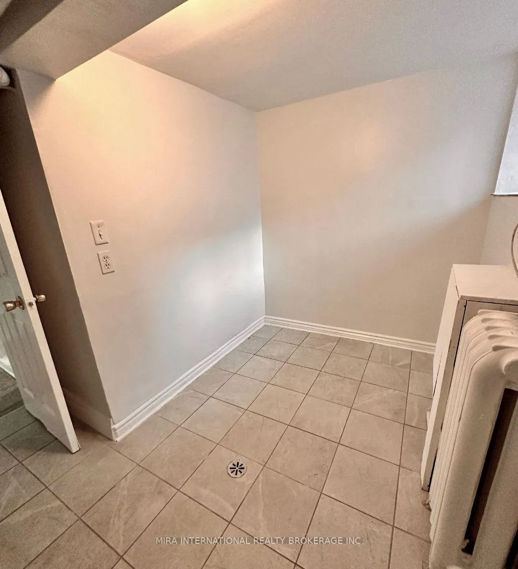 Photo 7 of Unit B2, 60 Brock Avenue, Toronto, Roncesvalles — HOMEH