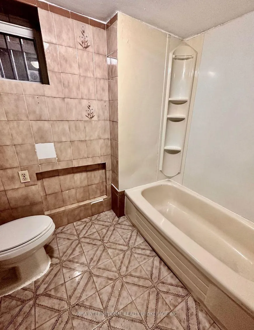 Photo 14 of Unit B2, 60 Brock Avenue, Toronto, Roncesvalles — HOMEH