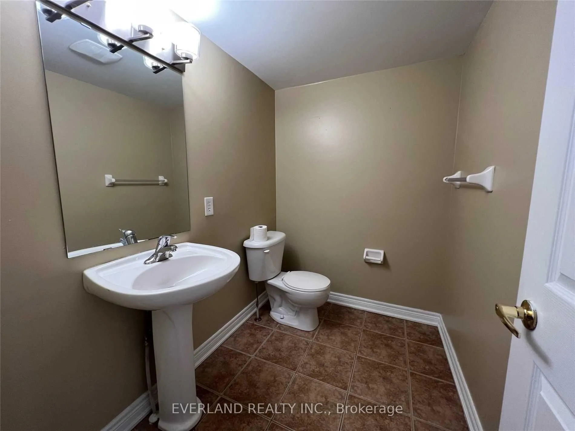 Photo 5 of 56 Hawksbury Road, Markham, Wismer — HOMEH