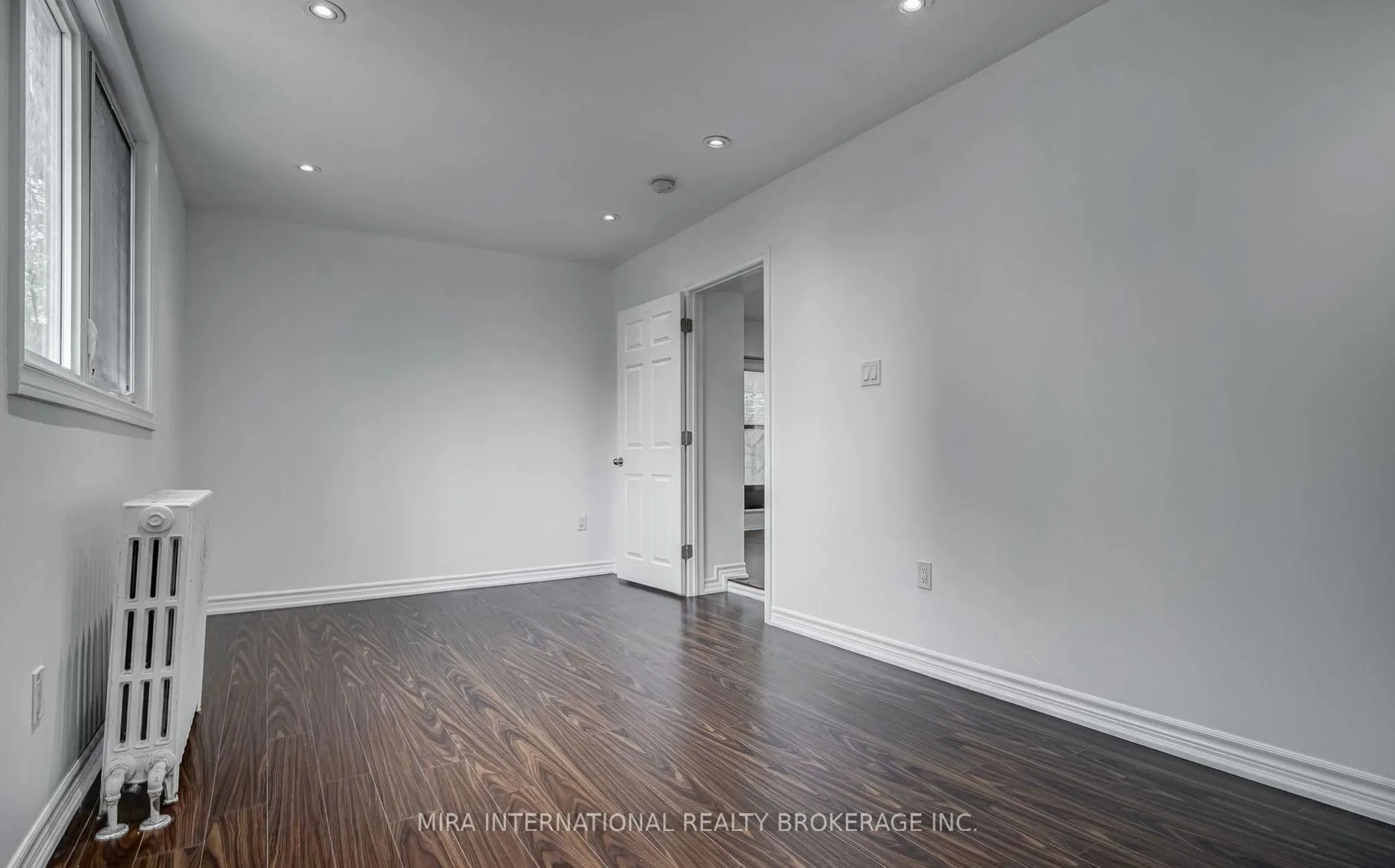 Photo 12 of Unit 202, 11 Laxton Avenue, Toronto, South Parkdale — HOMEH