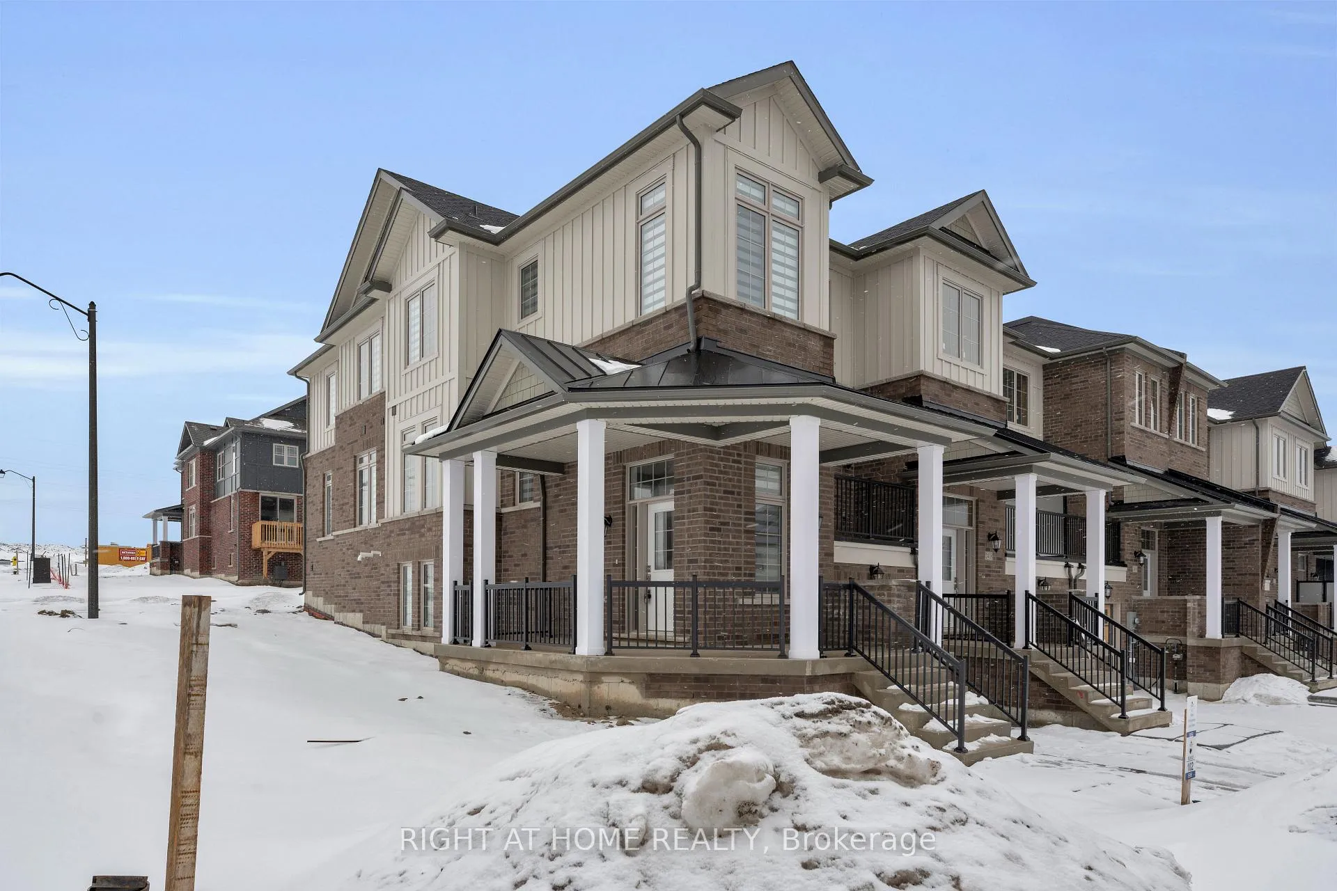 Photo 2 of 2420 Bushnell Street, Oshawa, Kedron — HOMEH