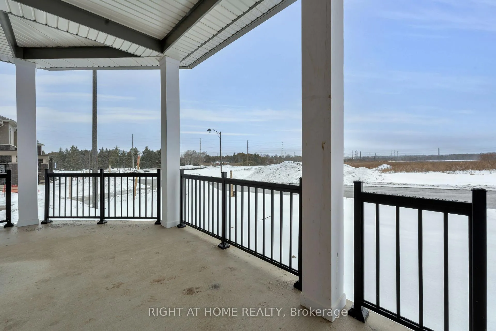 Photo 5 of 2420 Bushnell Street, Oshawa, Kedron — HOMEH