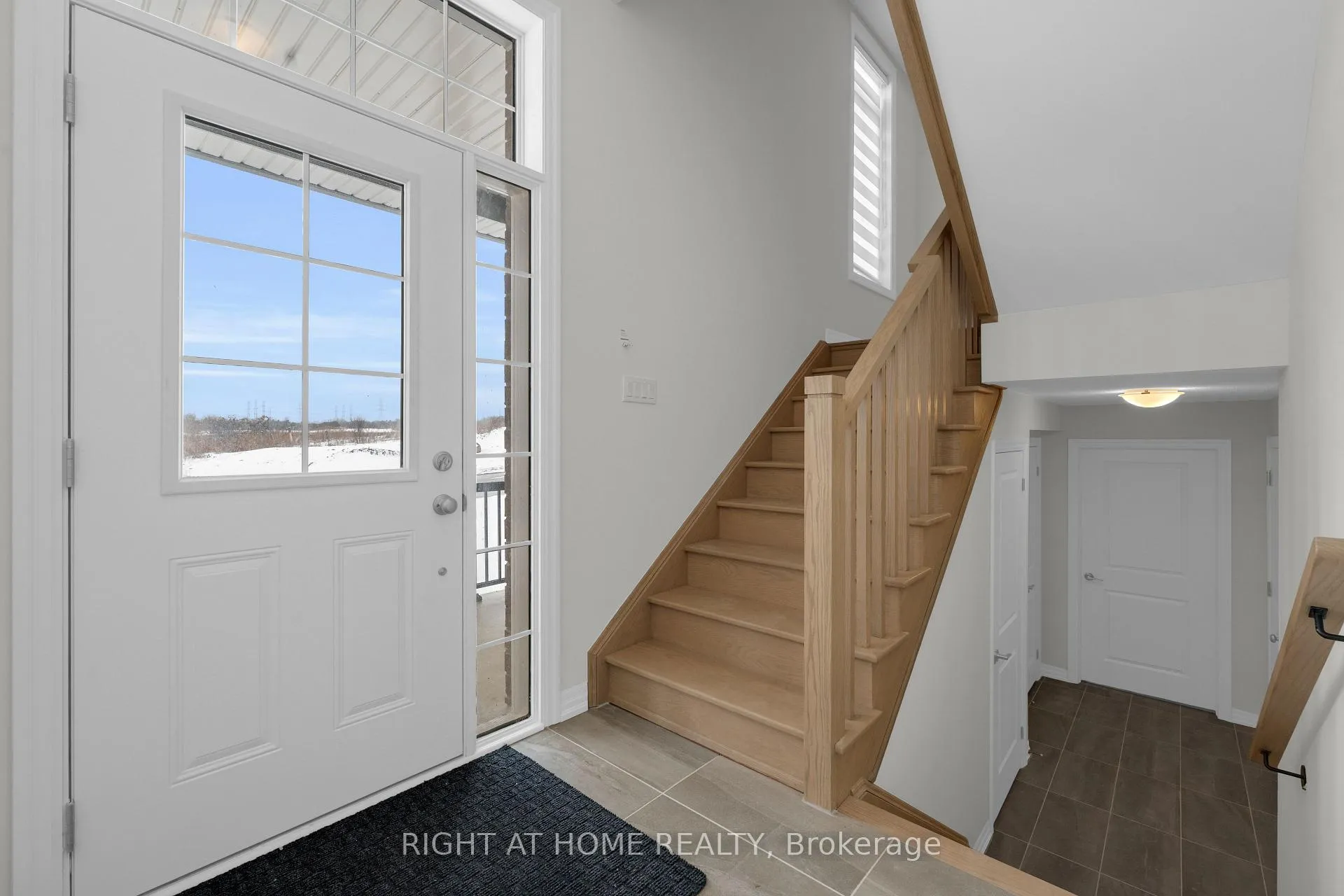 Photo 6 of 2420 Bushnell Street, Oshawa, Kedron — HOMEH