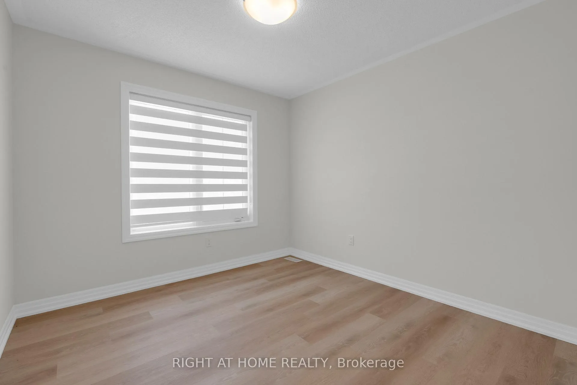 Photo 22 of 2420 Bushnell Street, Oshawa, Kedron — HOMEH
