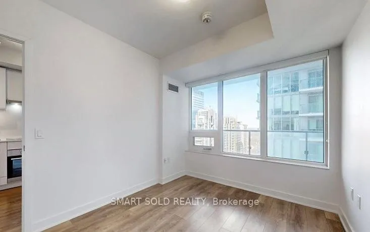 Photo 7 of Unit 1713, 195 Redpath Avenue, Toronto, Mount Pleasant West — HOMEH