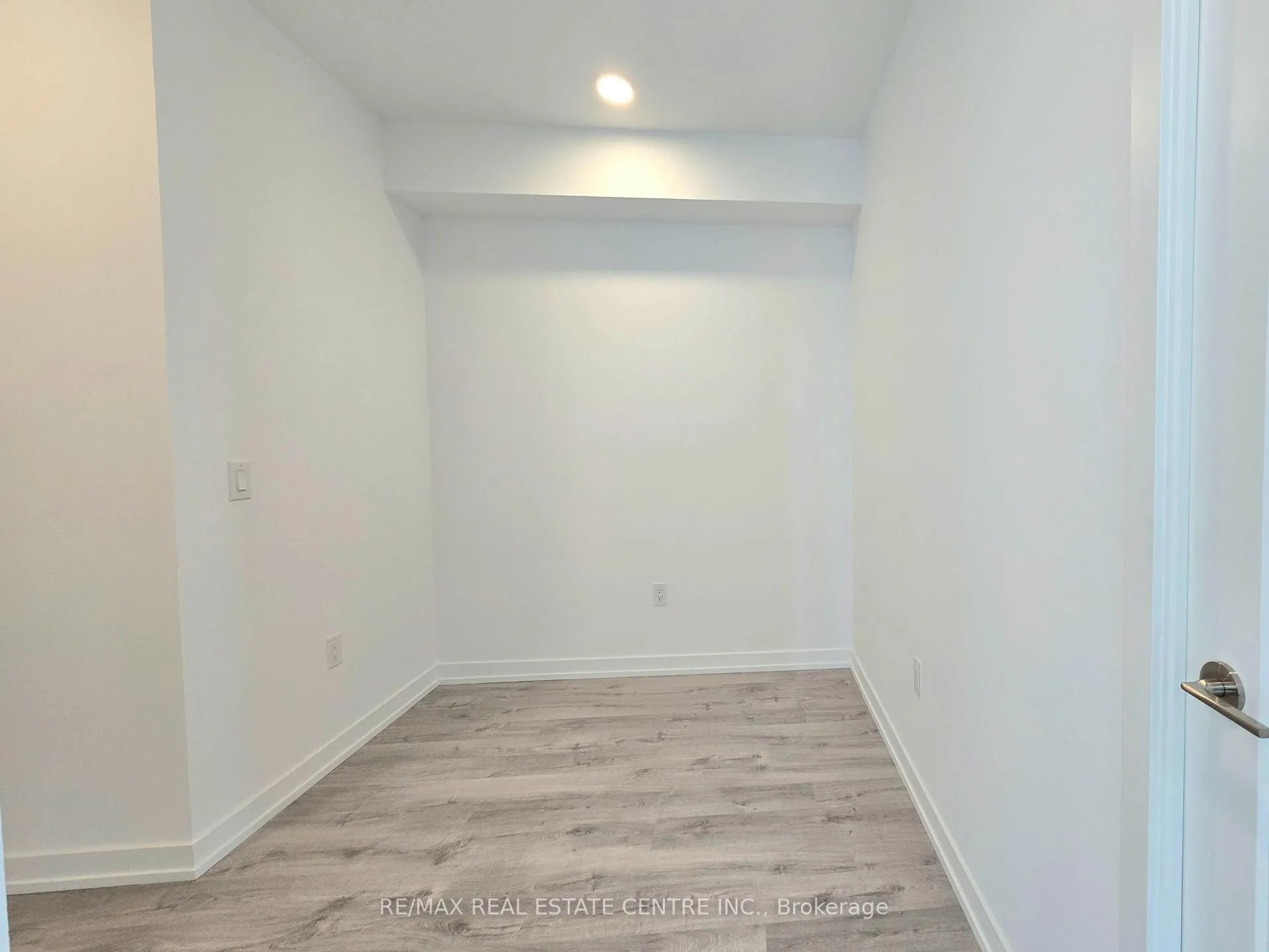 Photo 14 of Unit B1210, 9751 Markham Road, Markham, Greensborough — HOMEH