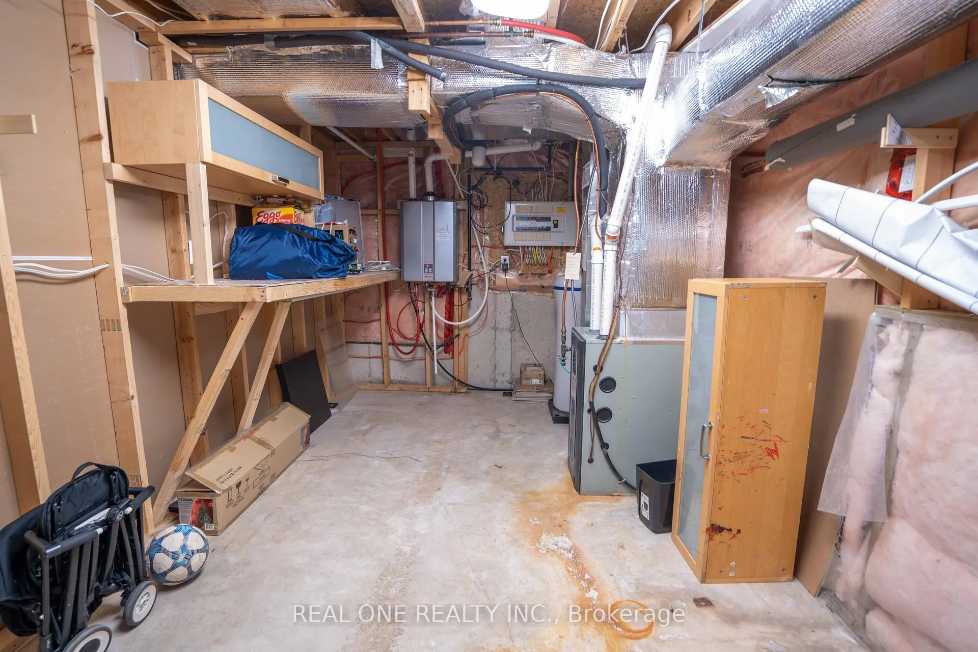 Photo 37 of 744 Brandenburg Boulevard, Waterloo, Clair Hills — HOMEH
