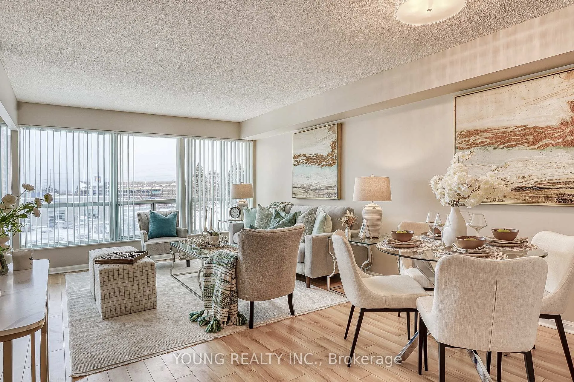 Photo 2 of Unit 305, 712 Rossland Road E, Whitby, Pringle Creek — HOMEH