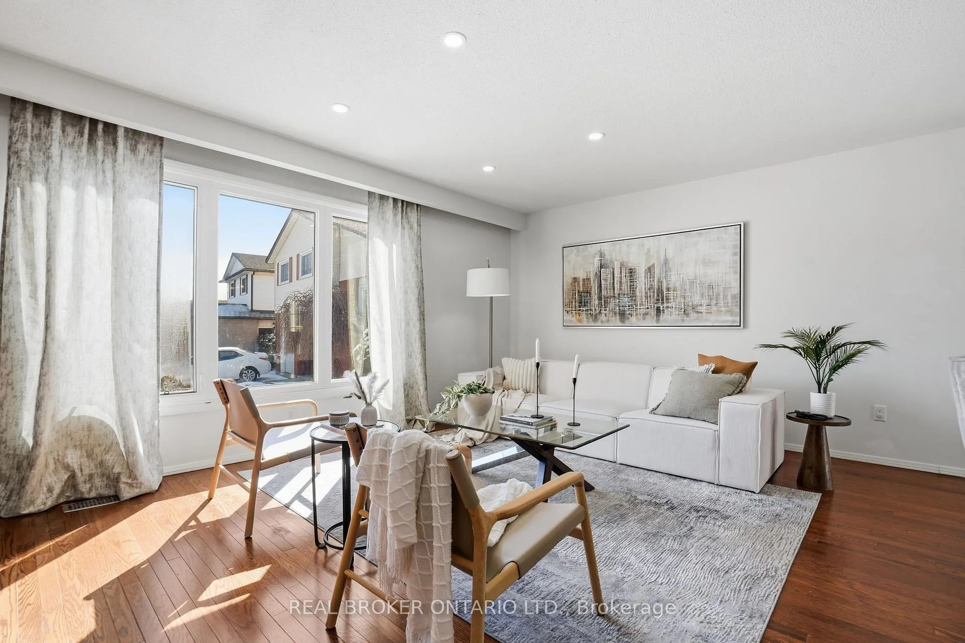 Photo 8 of 14 Basin Crescent, Hamilton, Berrisfield — HOMEH