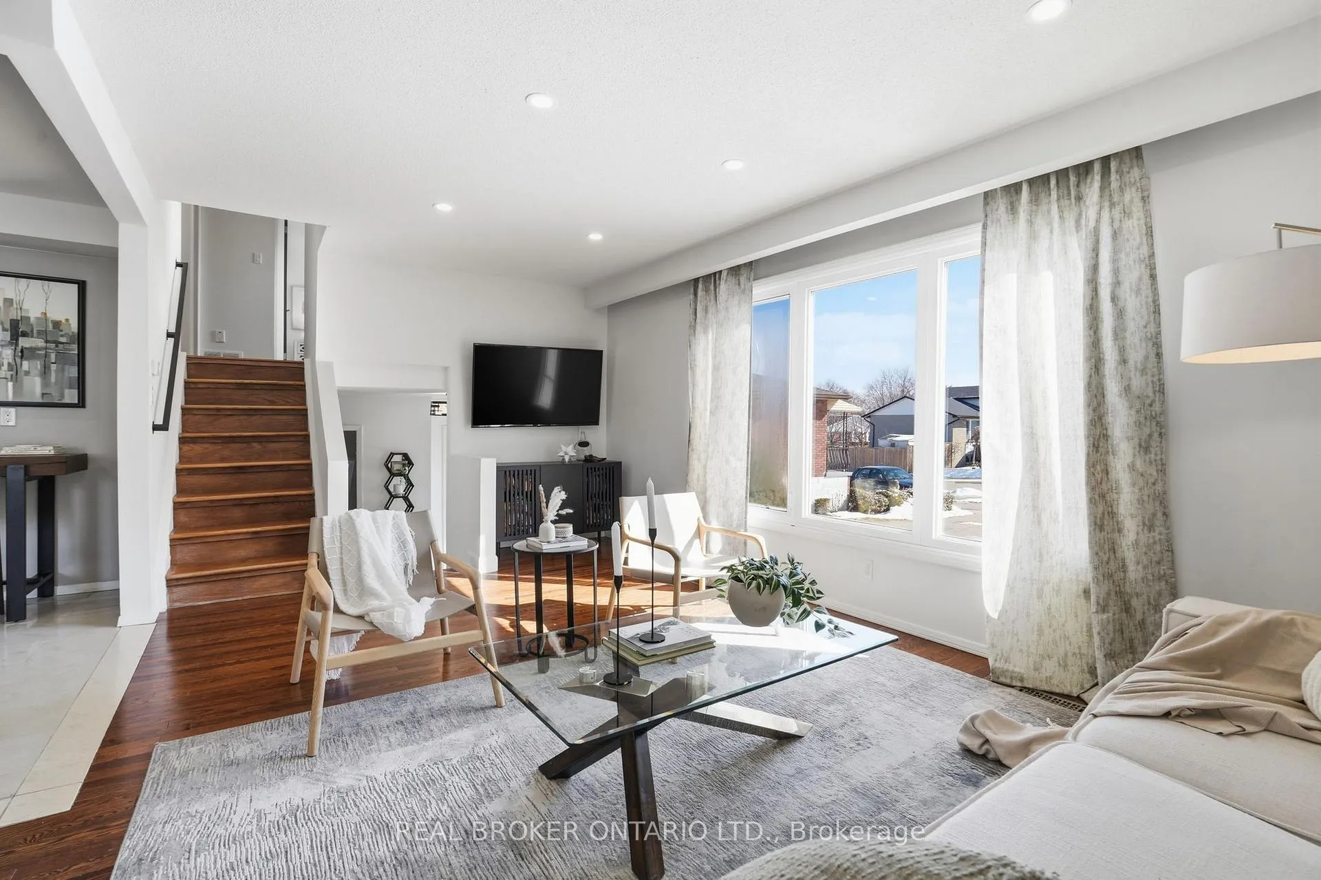 Photo 9 of 14 Basin Crescent, Hamilton, Berrisfield — HOMEH
