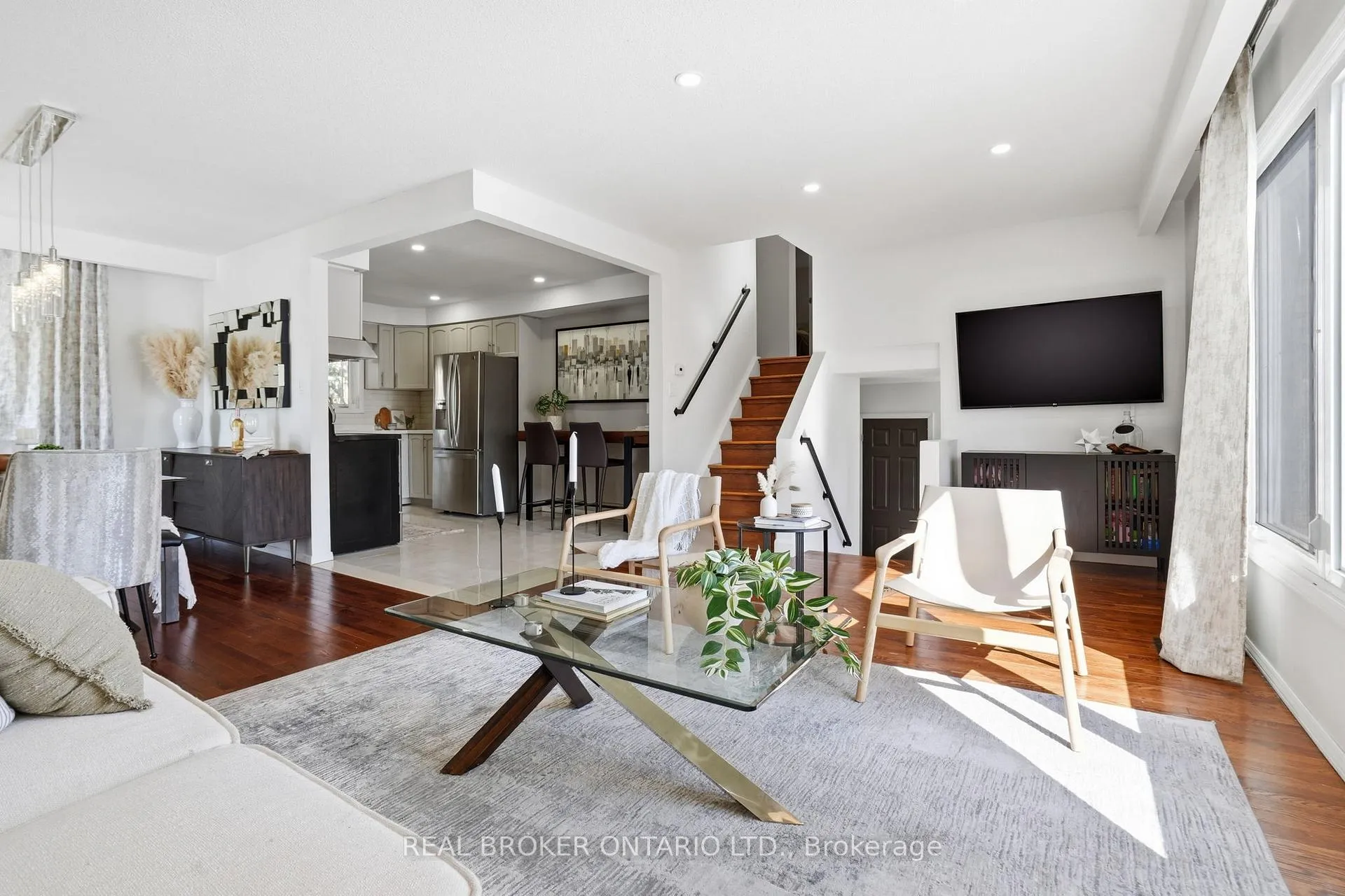 Photo 10 of 14 Basin Crescent, Hamilton, Berrisfield — HOMEH