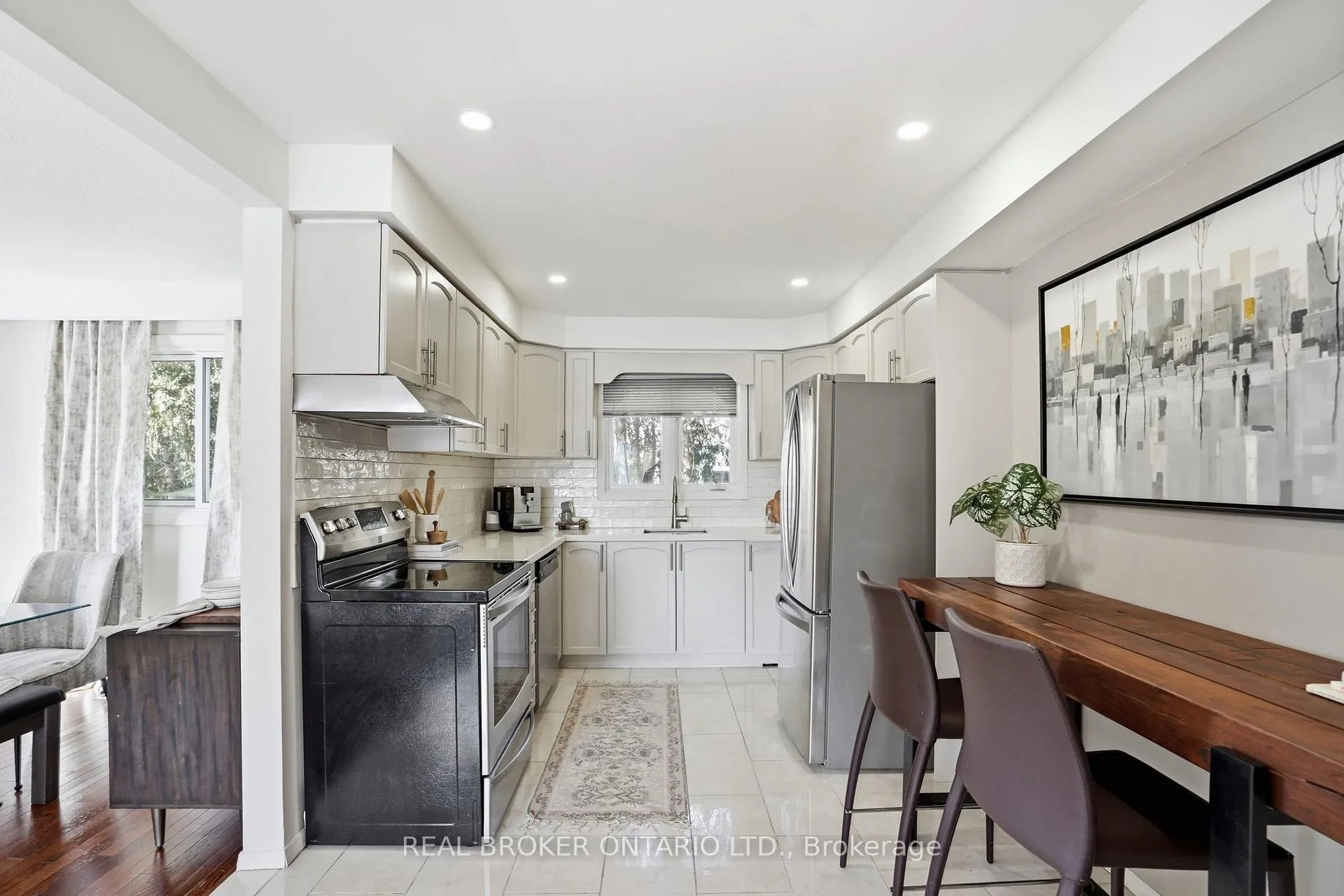 Photo 17 of 14 Basin Crescent, Hamilton, Berrisfield — HOMEH