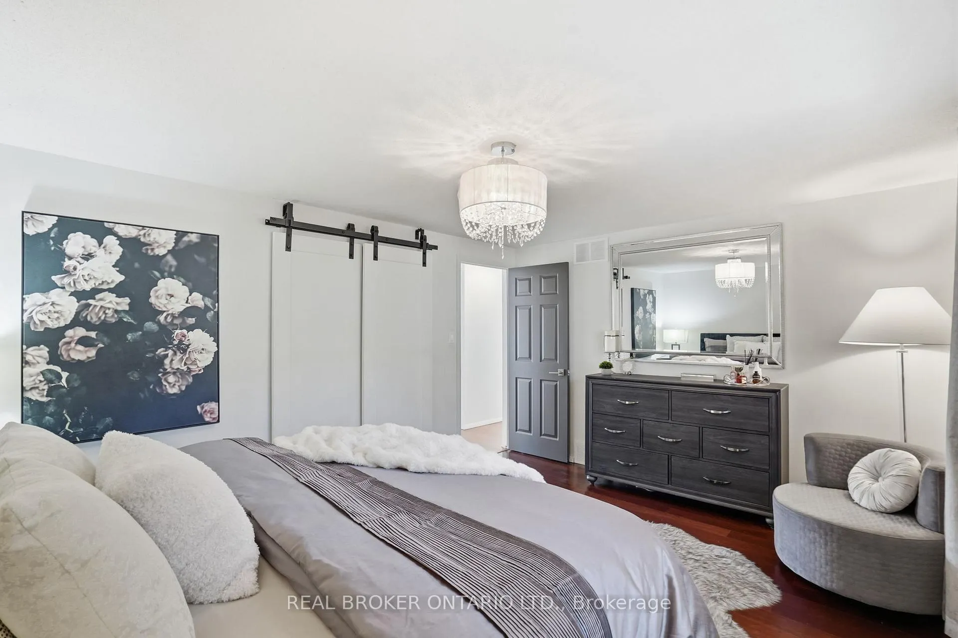 Photo 23 of 14 Basin Crescent, Hamilton, Berrisfield — HOMEH