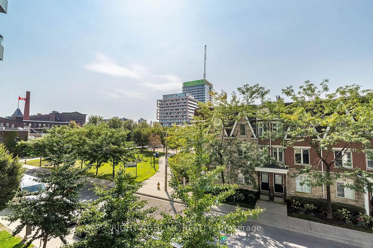 Photo 7 of Unit 2109, 38 Joe Shuster Way, Toronto, South Parkdale — HOMEH