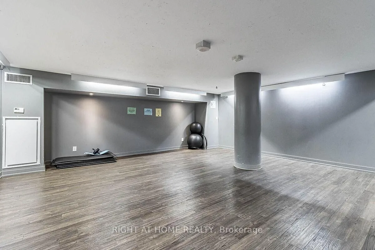 Photo 10 of Unit 2109, 38 Joe Shuster Way, Toronto, South Parkdale — HOMEH