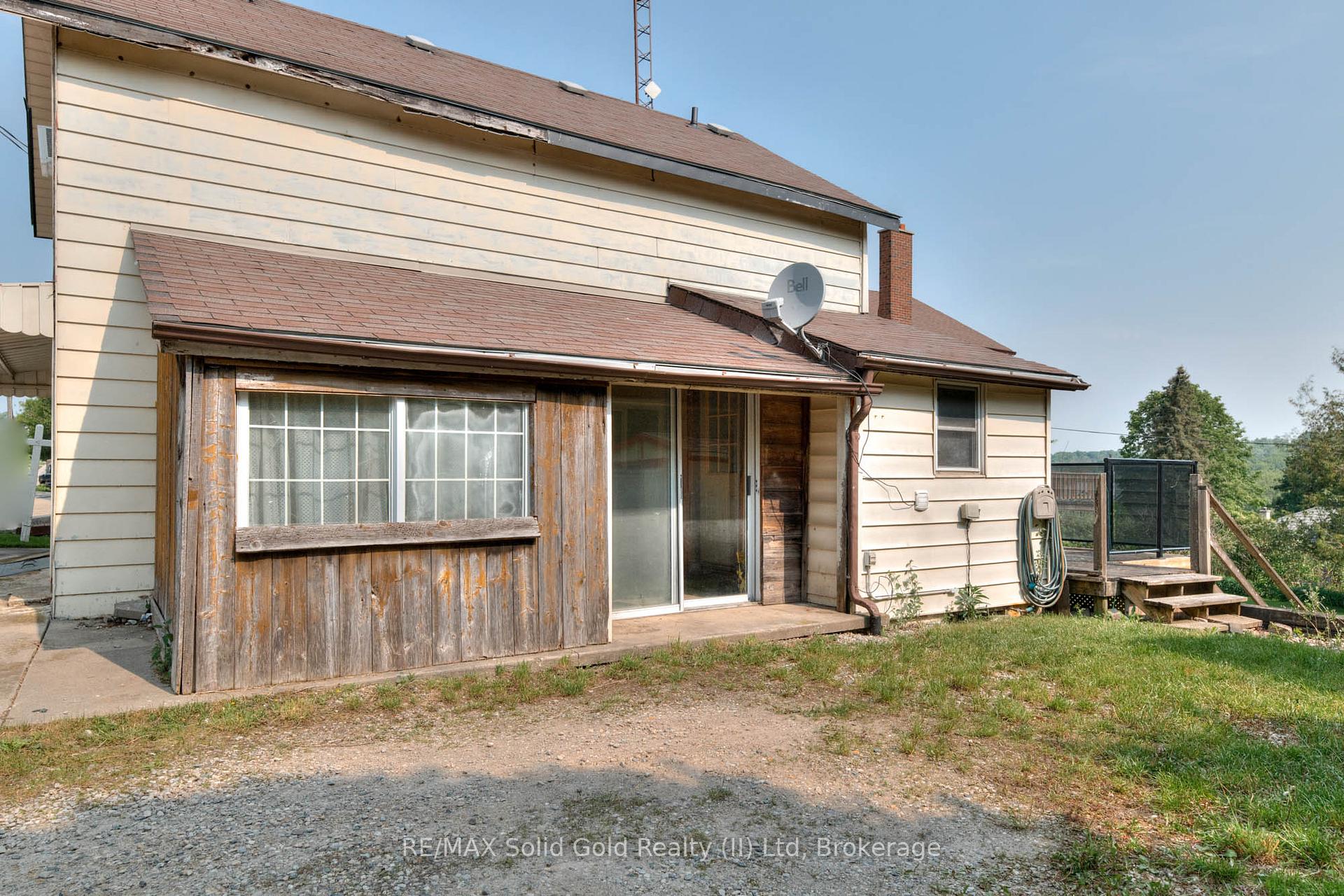 Photo 6 of 7811 Wellington 45 Road, Mapleton, Rural Mapleton — HOMEH