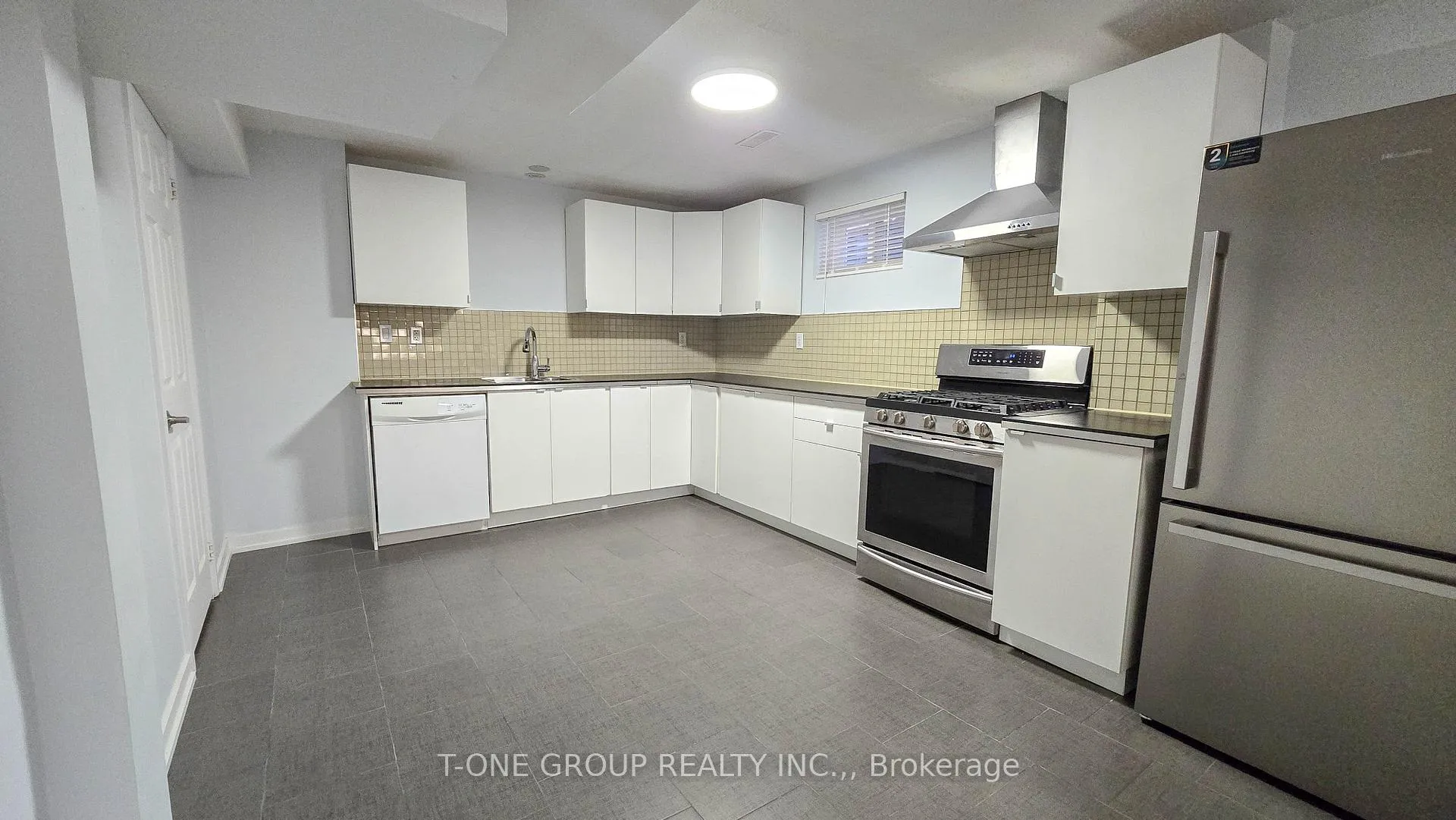 Photo 1 of Unit Bsmt, 49 Beatrice Way, Vaughan, East Woodbridge — HOMEH