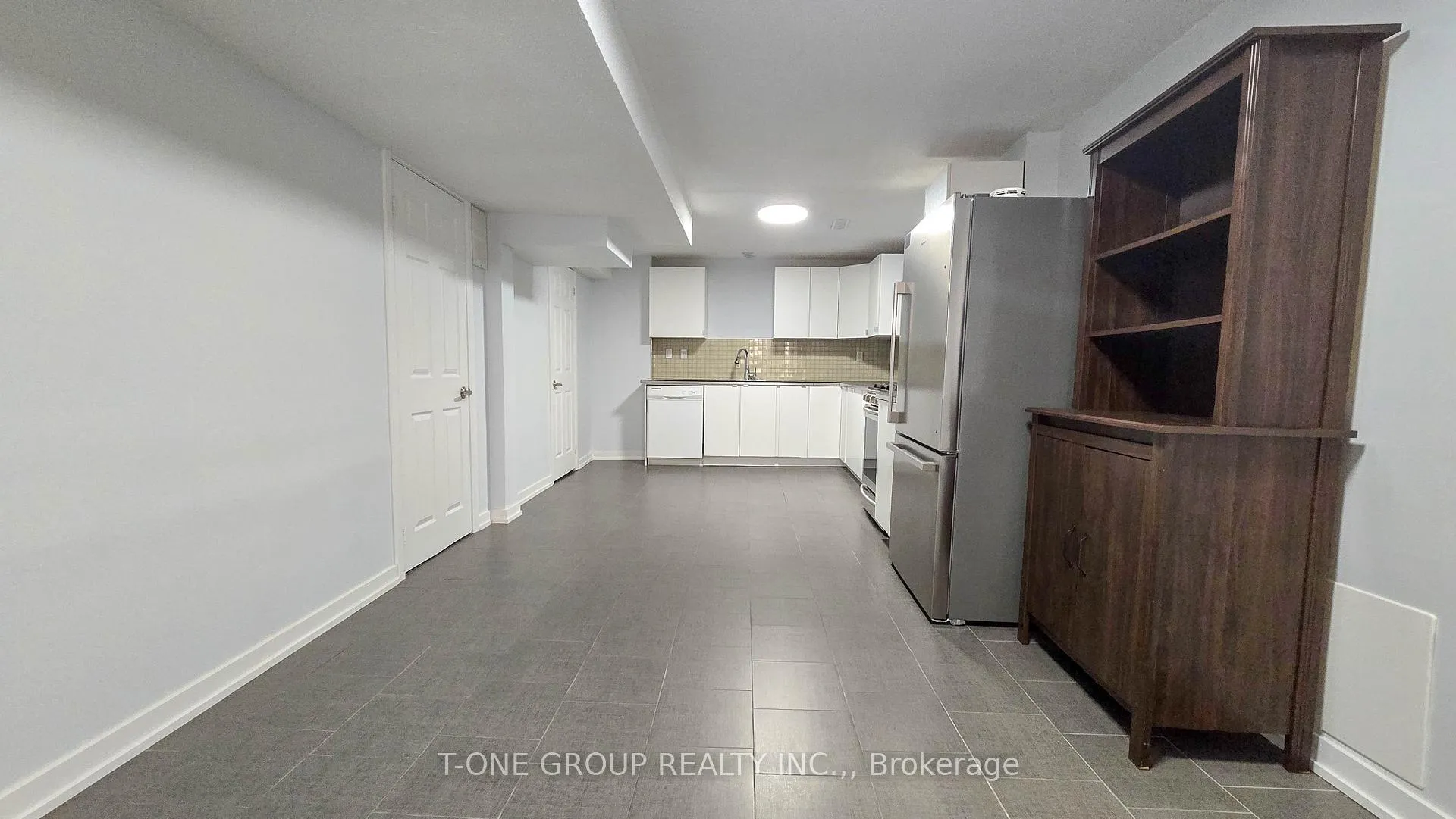 Photo 4 of Unit Bsmt, 49 Beatrice Way, Vaughan, East Woodbridge — HOMEH