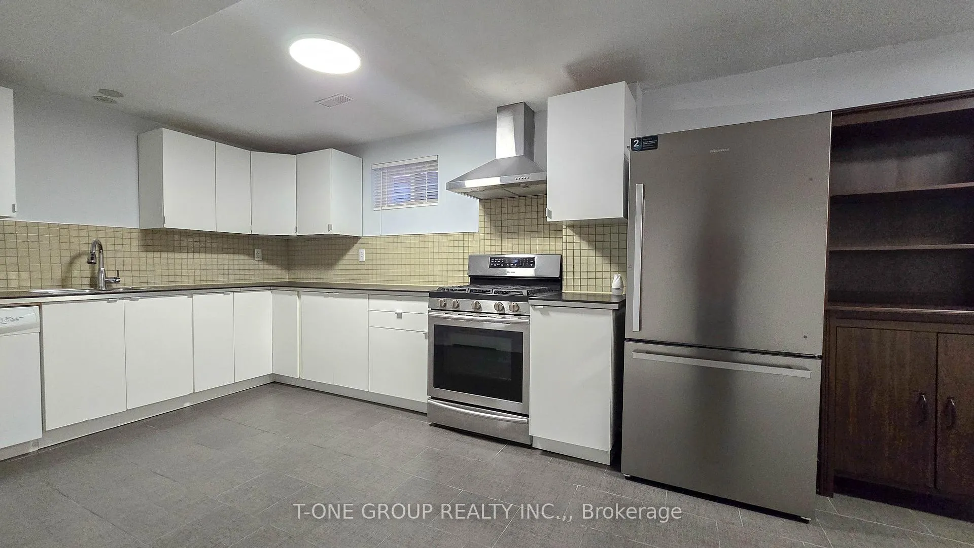 Photo 5 of Unit Bsmt, 49 Beatrice Way, Vaughan, East Woodbridge — HOMEH