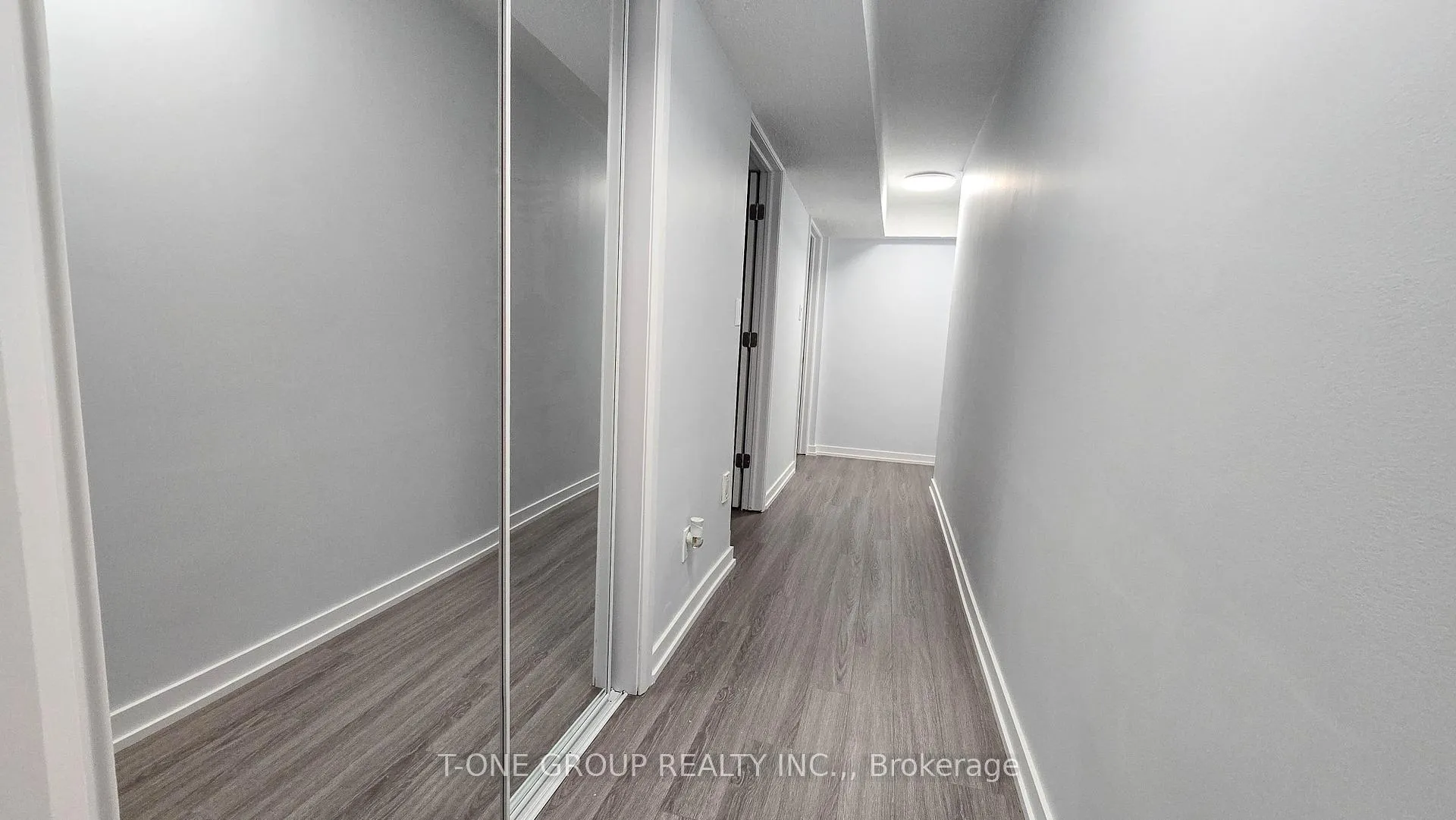 Photo 9 of Unit Bsmt, 49 Beatrice Way, Vaughan, East Woodbridge — HOMEH