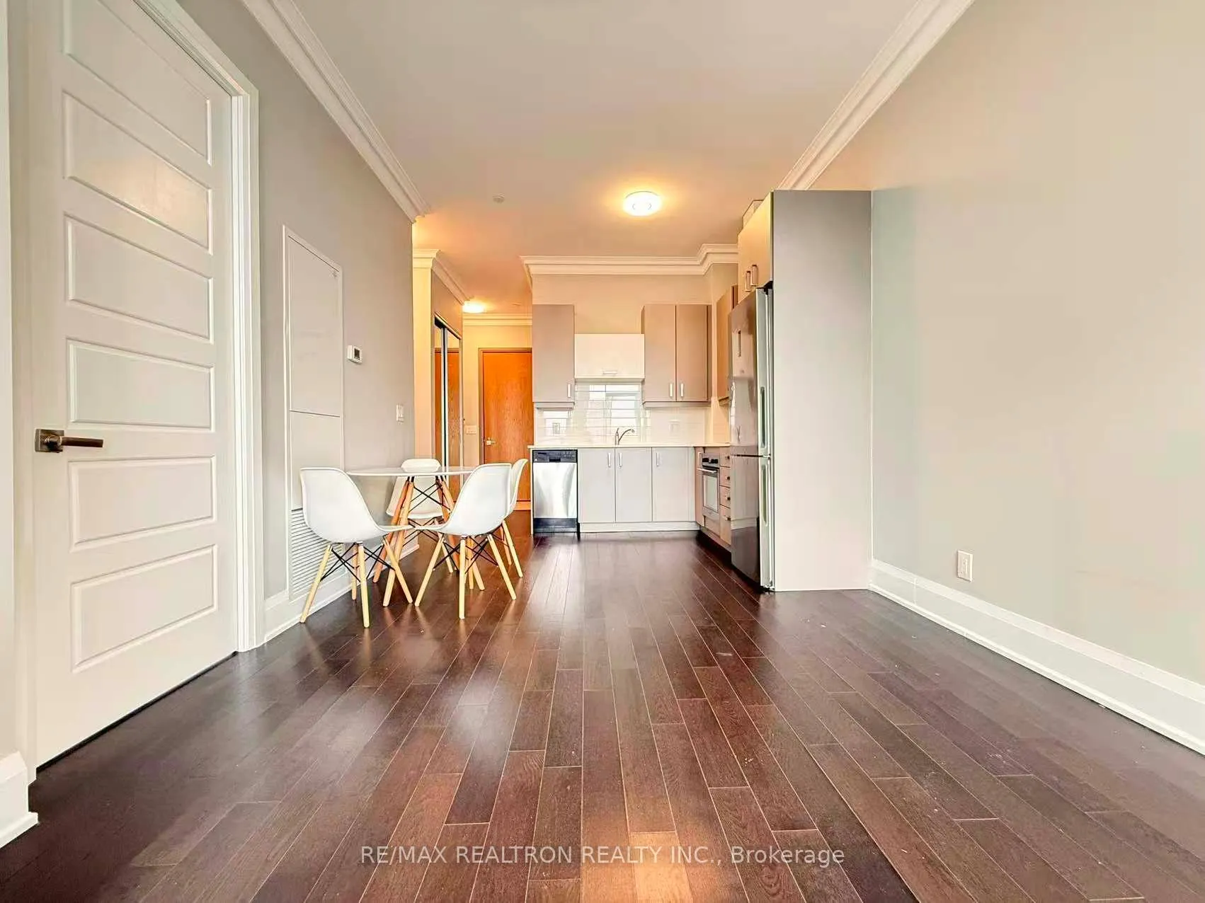 Photo 7 of Unit Ph18, 28 Uptown Drive, Markham, Unionville — HOMEH