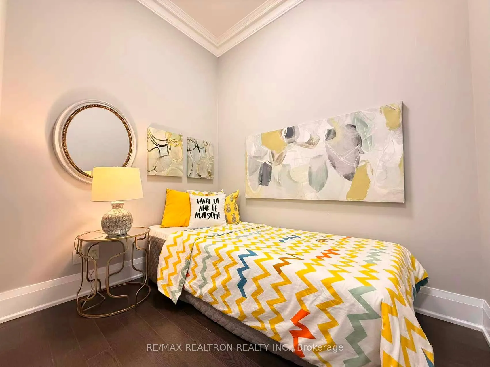 Photo 11 of Unit Ph18, 28 Uptown Drive, Markham, Unionville — HOMEH