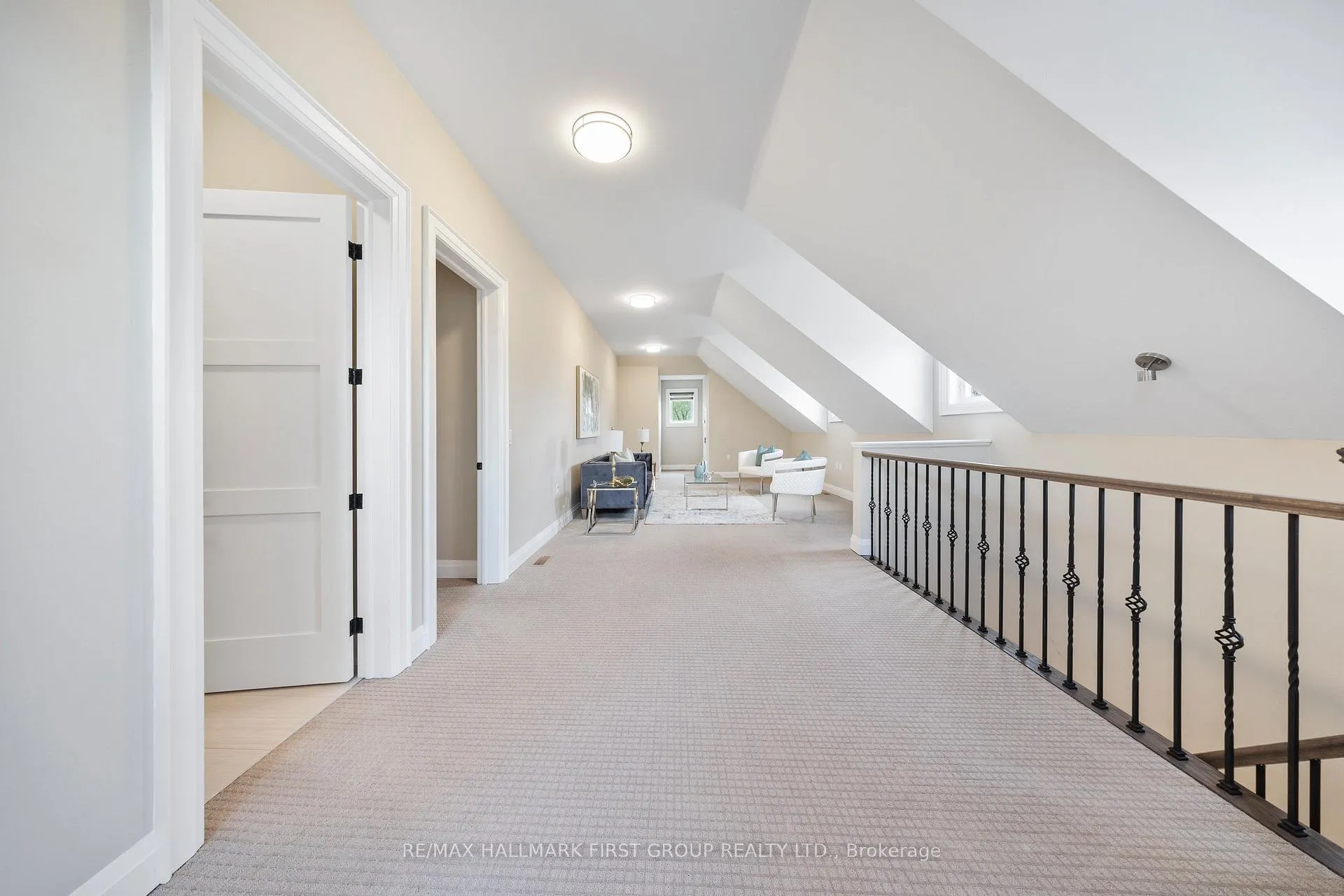 Photo 33 of 732 Hillview Crescent, Pickering, West Shore — HOMEH