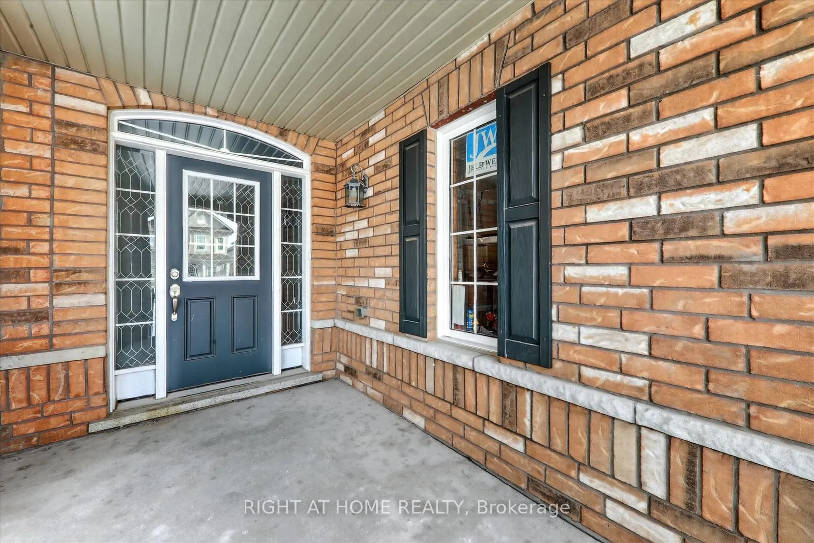 Photo 3 of 63 Henry Smith Avenue, Clarington, Bowmanville — HOMEH