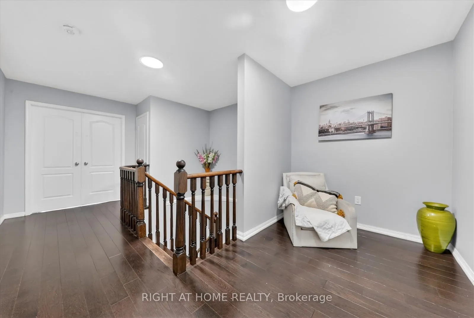 Photo 19 of 63 Henry Smith Avenue, Clarington, Bowmanville — HOMEH