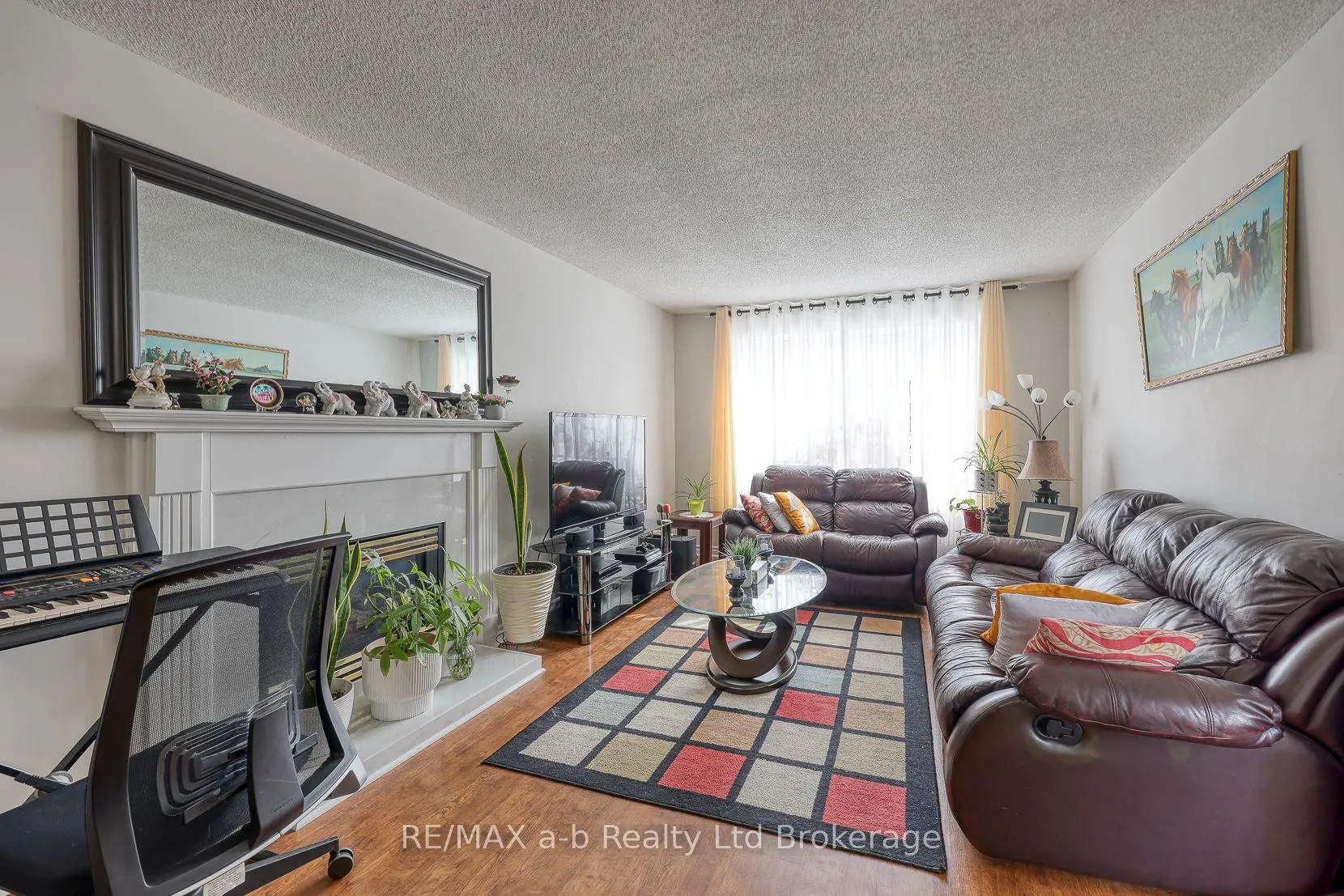 Photo 17 of 94 D'aubigny Road, Brantford — HOMEH