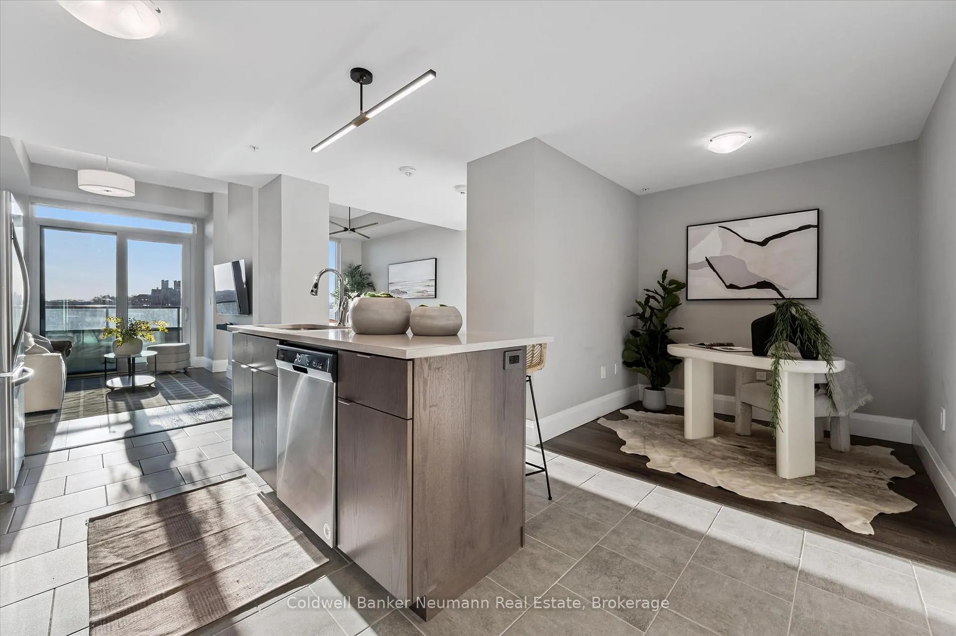 Photo 8 of Unit 708, 73 Arthur Street S, Guelph, St. Patrick's Ward — HOMEH