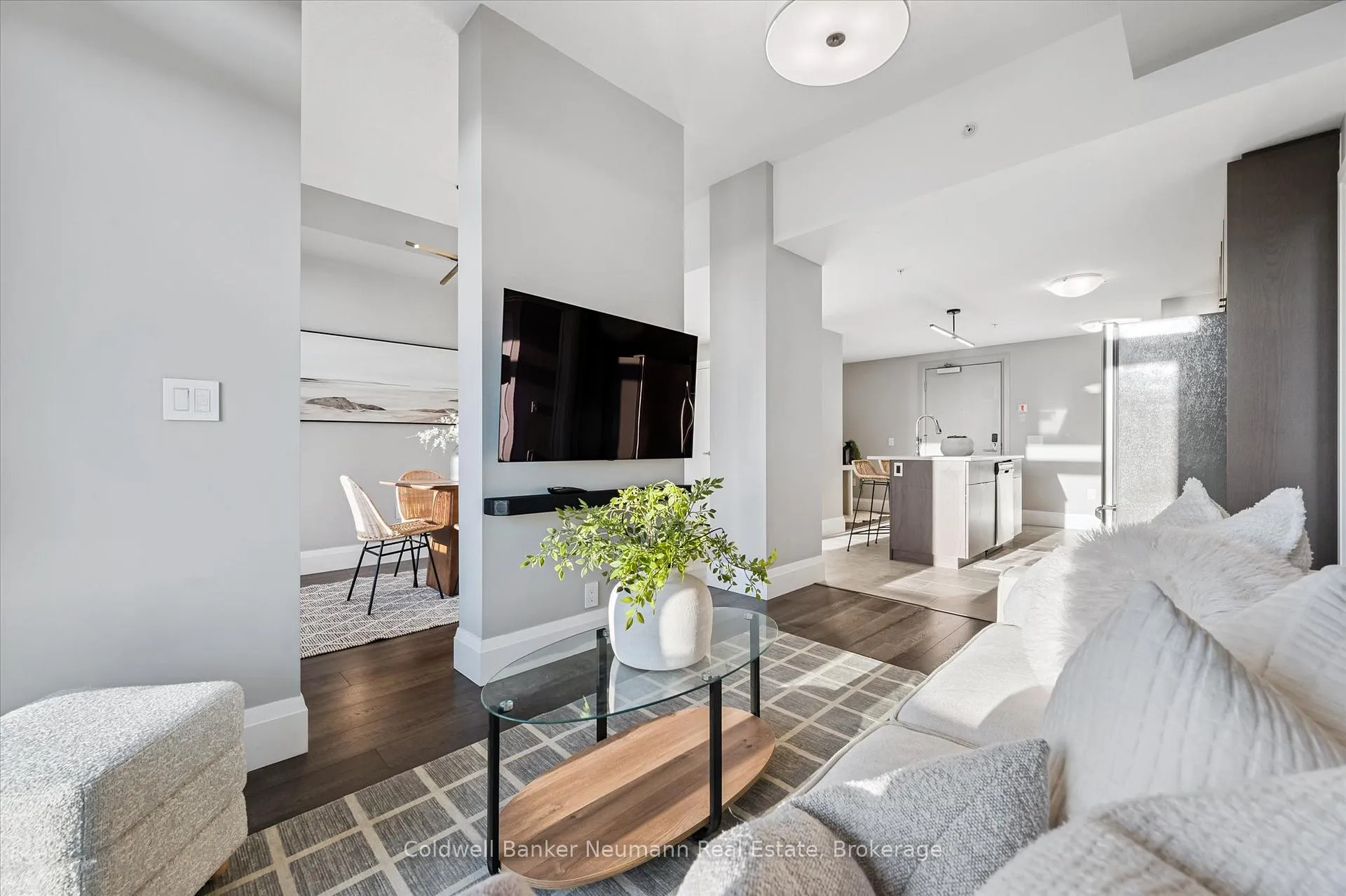 Photo 16 of Unit 708, 73 Arthur Street S, Guelph, St. Patrick's Ward — HOMEH
