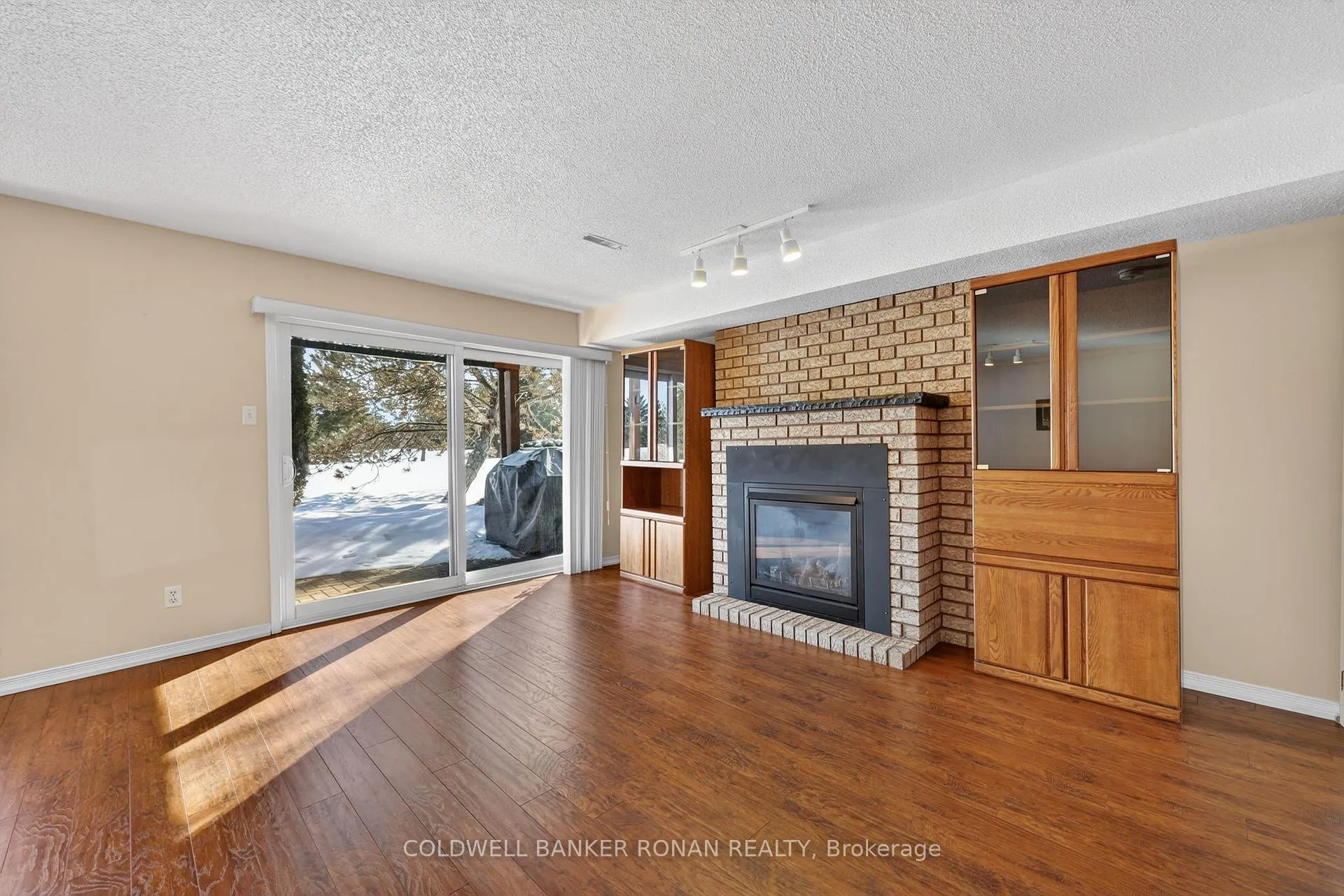 Photo 25 of 148 Green Briar Road, New Tecumseth, Rural New Tecumseth — HOMEH