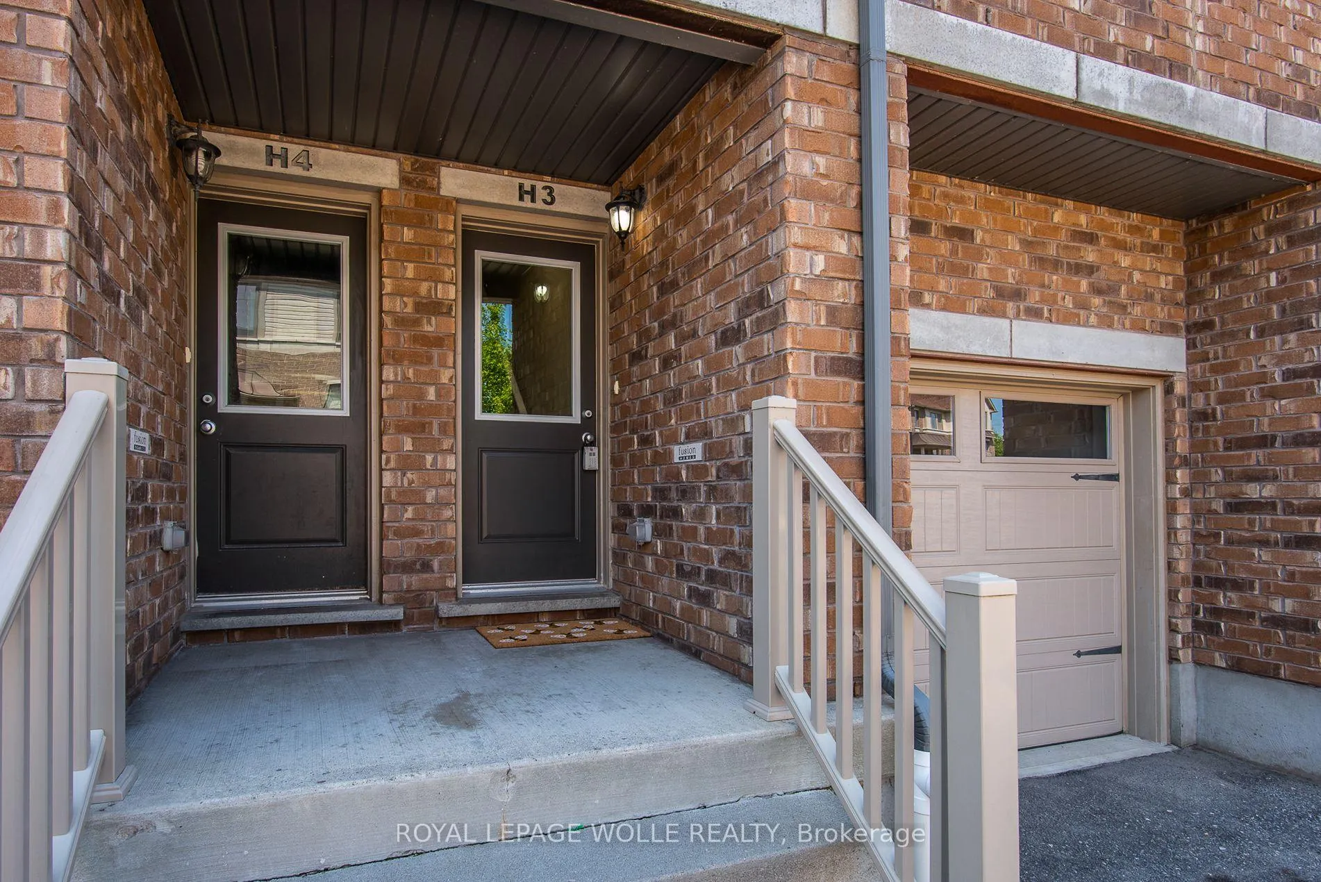 Photo 2 of Unit H3, 70 Willowrun Drive, Kitchener — HOMEH