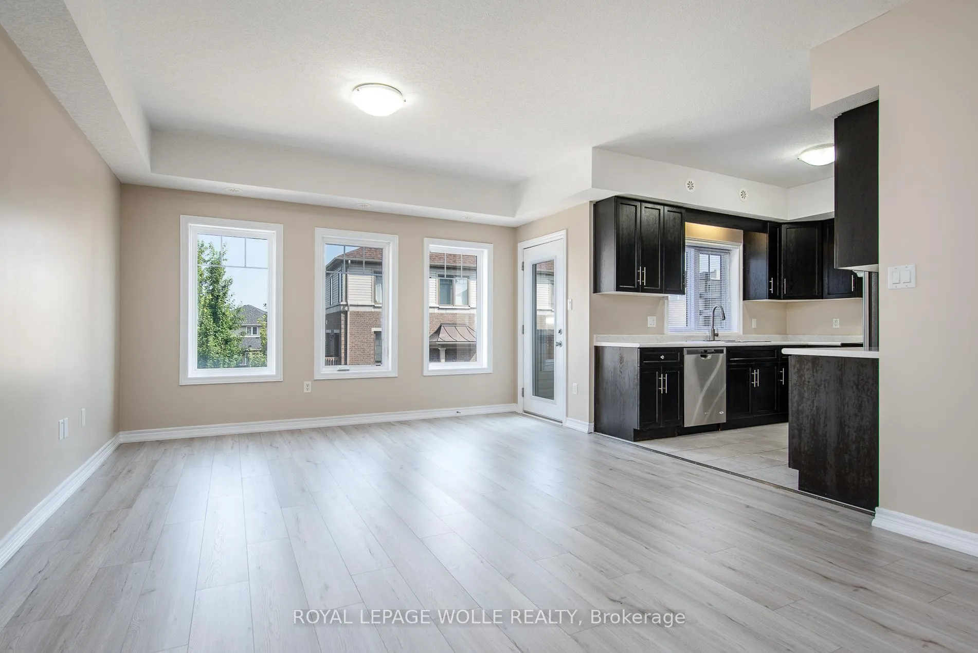 Photo 12 of Unit H3, 70 Willowrun Drive, Kitchener — HOMEH