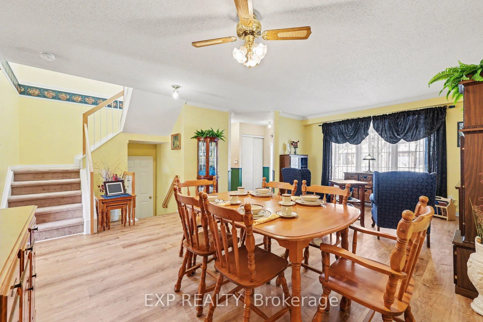 Photo 5 of 176 Windhurst Drive, Ottawa, Barrhaven East — HOMEH