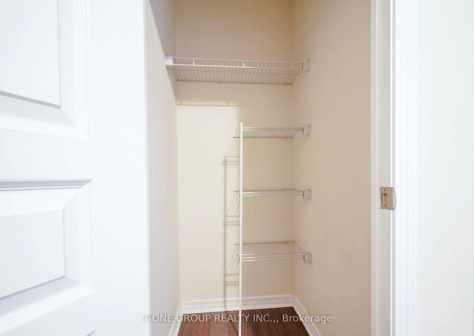 Photo 6 of Unit 1511, 352 Front Street W, Toronto, Waterfront Communities — HOMEH
