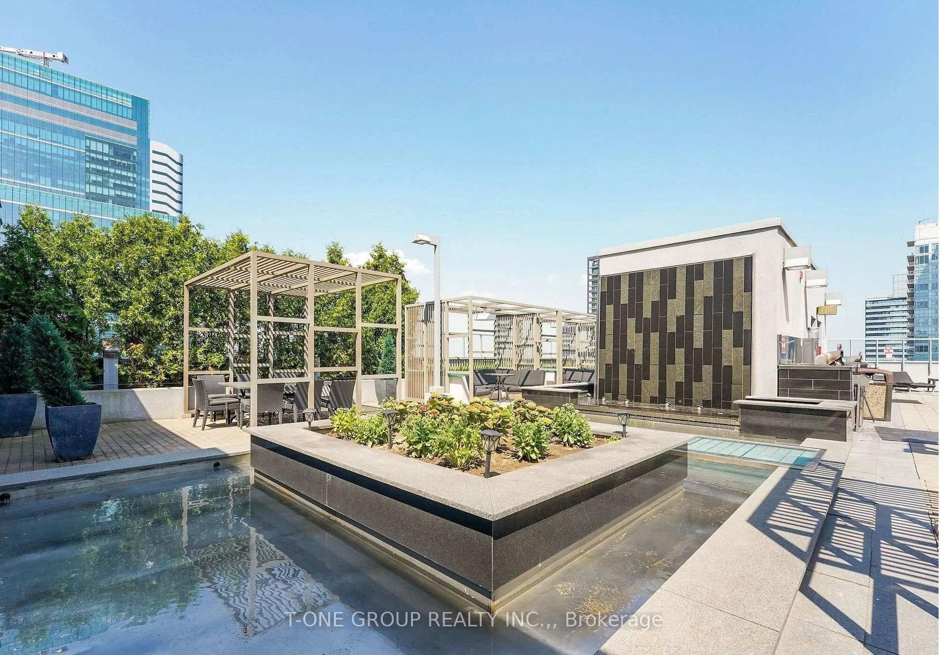 Photo 10 of Unit 1511, 352 Front Street W, Toronto, Waterfront Communities — HOMEH