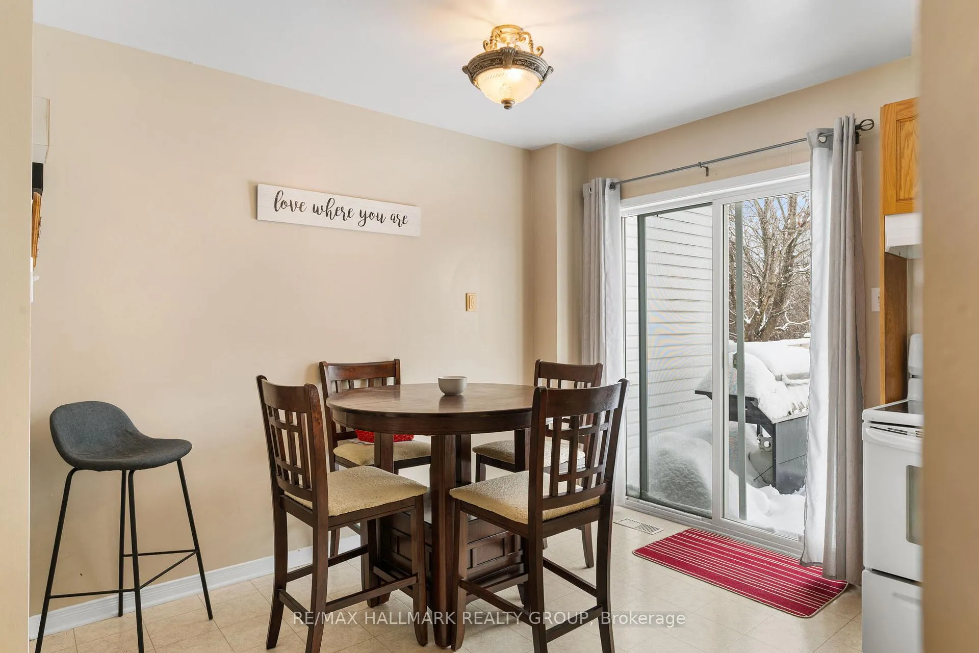 Photo 14 of 857 Nesting Way NW, Ottawa, Fallingbrook/Gardenway South — HOMEH