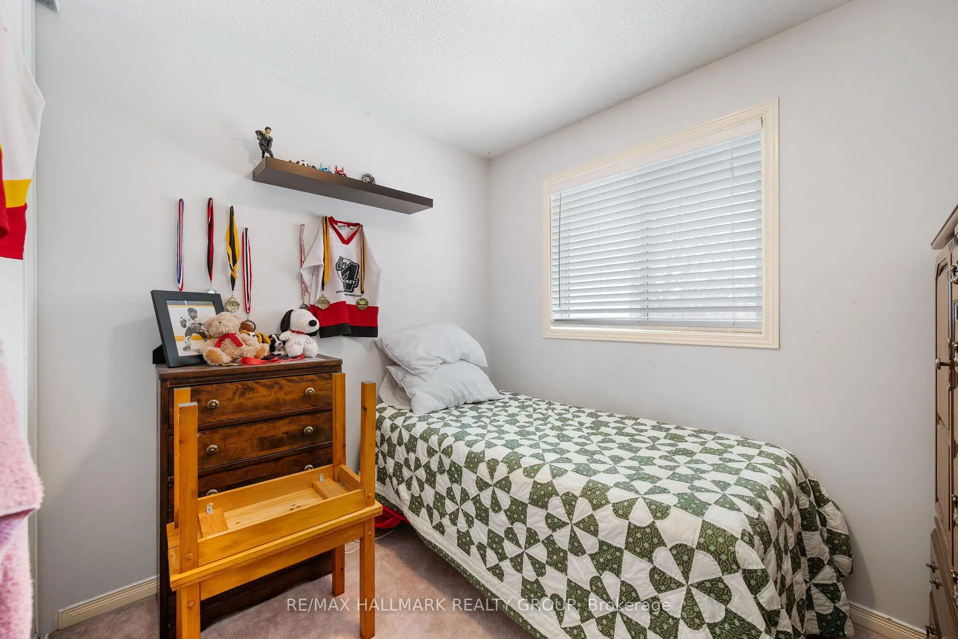 Photo 23 of 857 Nesting Way NW, Ottawa, Fallingbrook/Gardenway South — HOMEH
