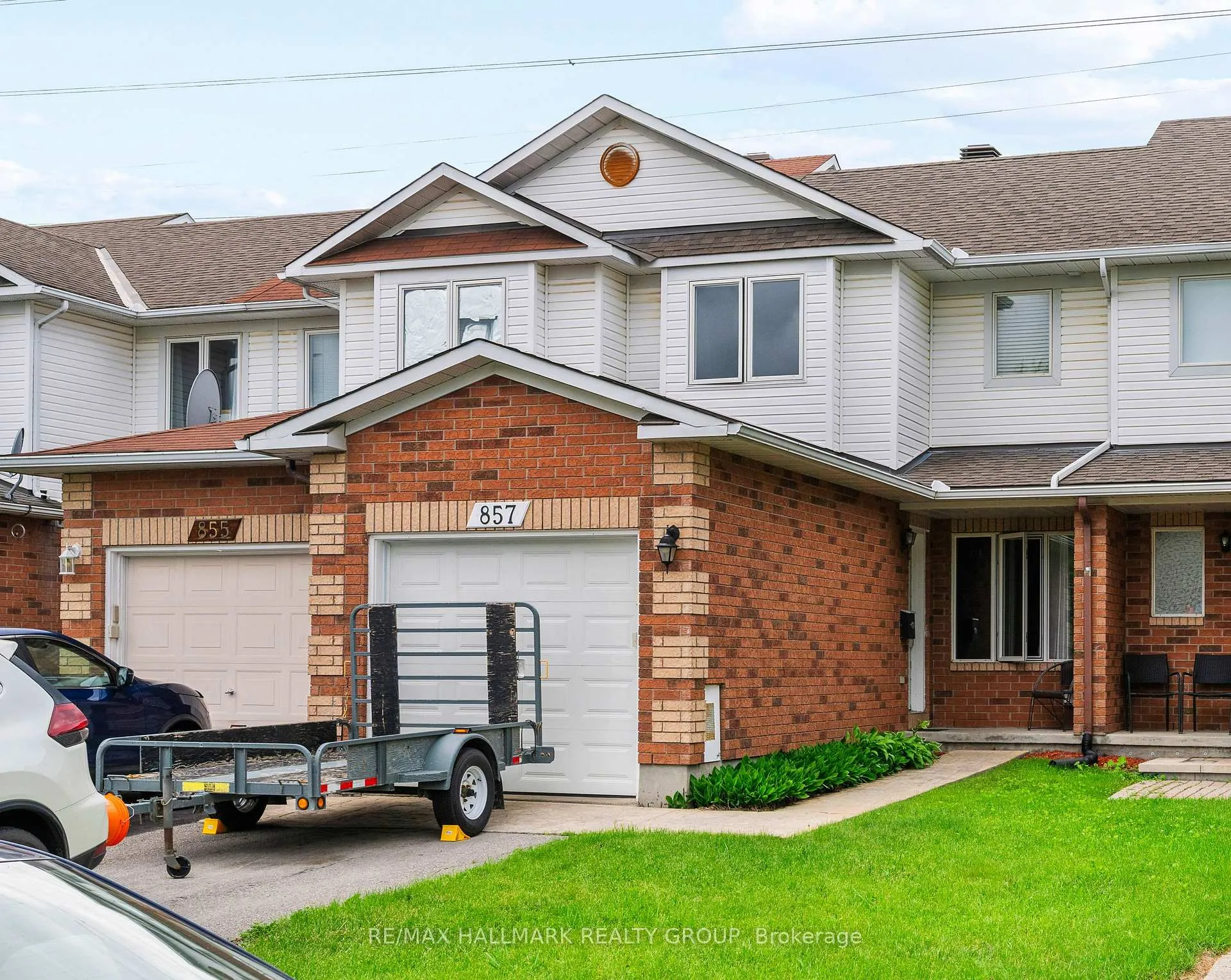 Photo 1 of 857 Nesting Way NW, Ottawa, Fallingbrook/Gardenway South — HOMEH
